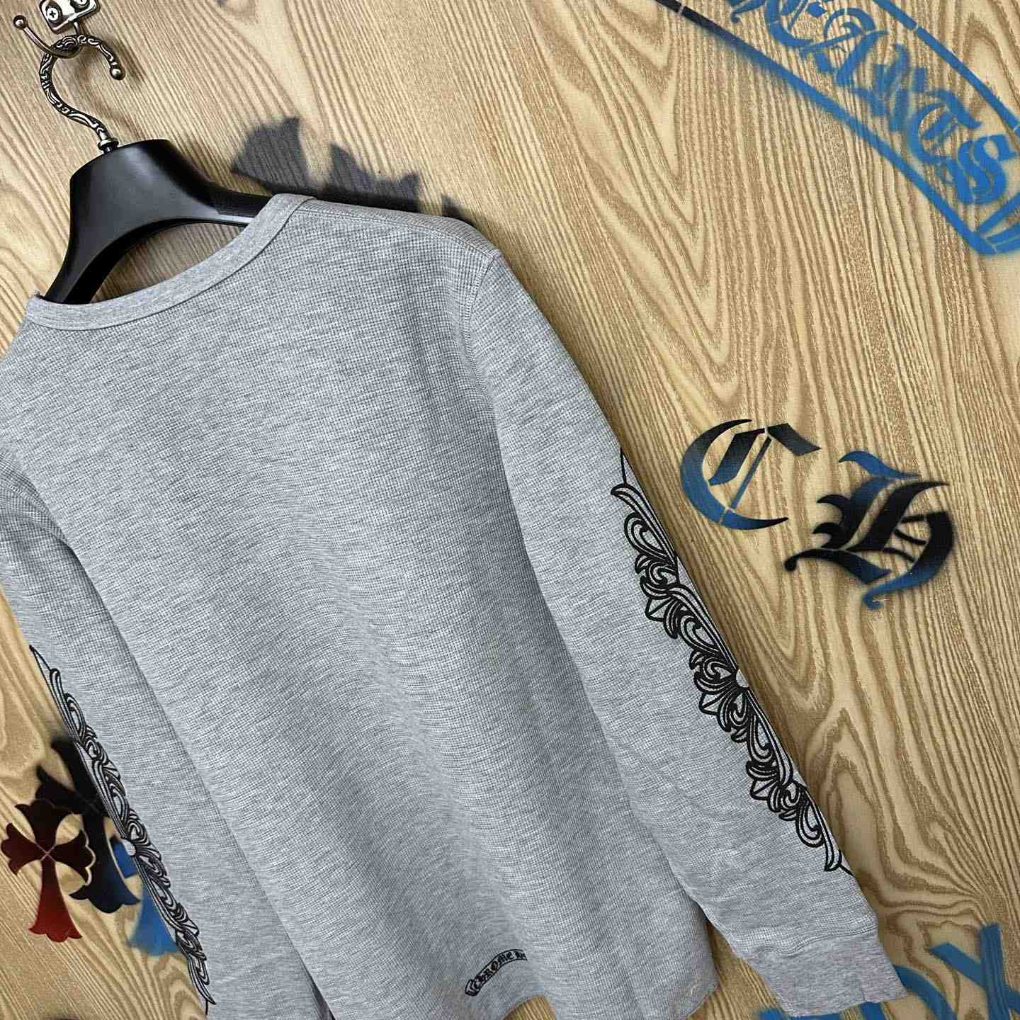 Chrome Hearts Horseshoe Logo Long Sleeve T-Shirt - DesignerGu