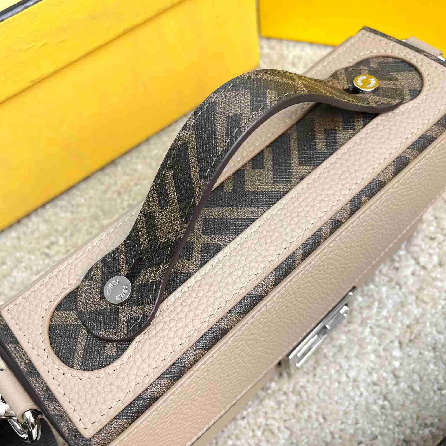 Fendi FF Soft Trunk Baguette - DesignerGu