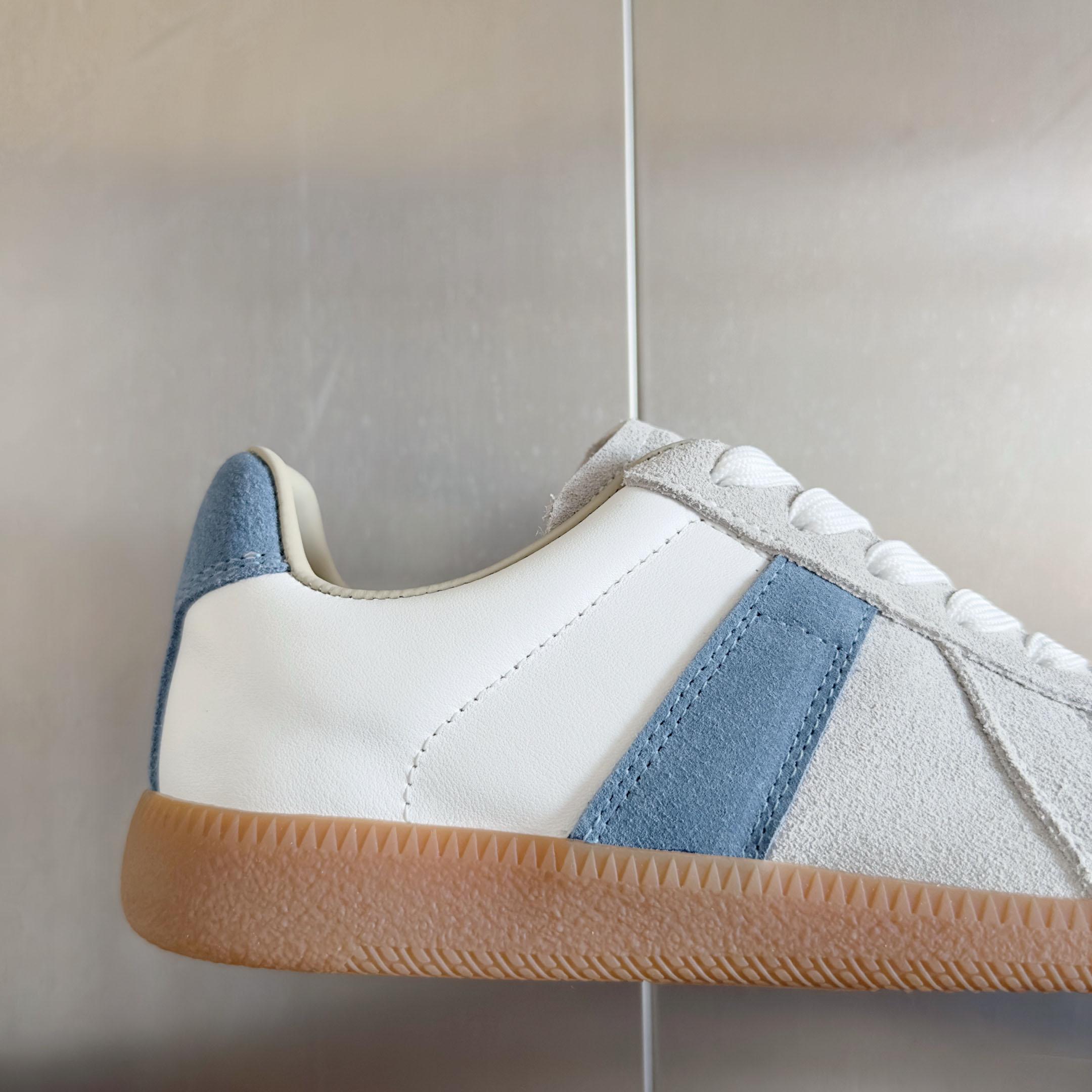 Maison Margiela Off-White & Blue Replica Sneakers - DesignerGu