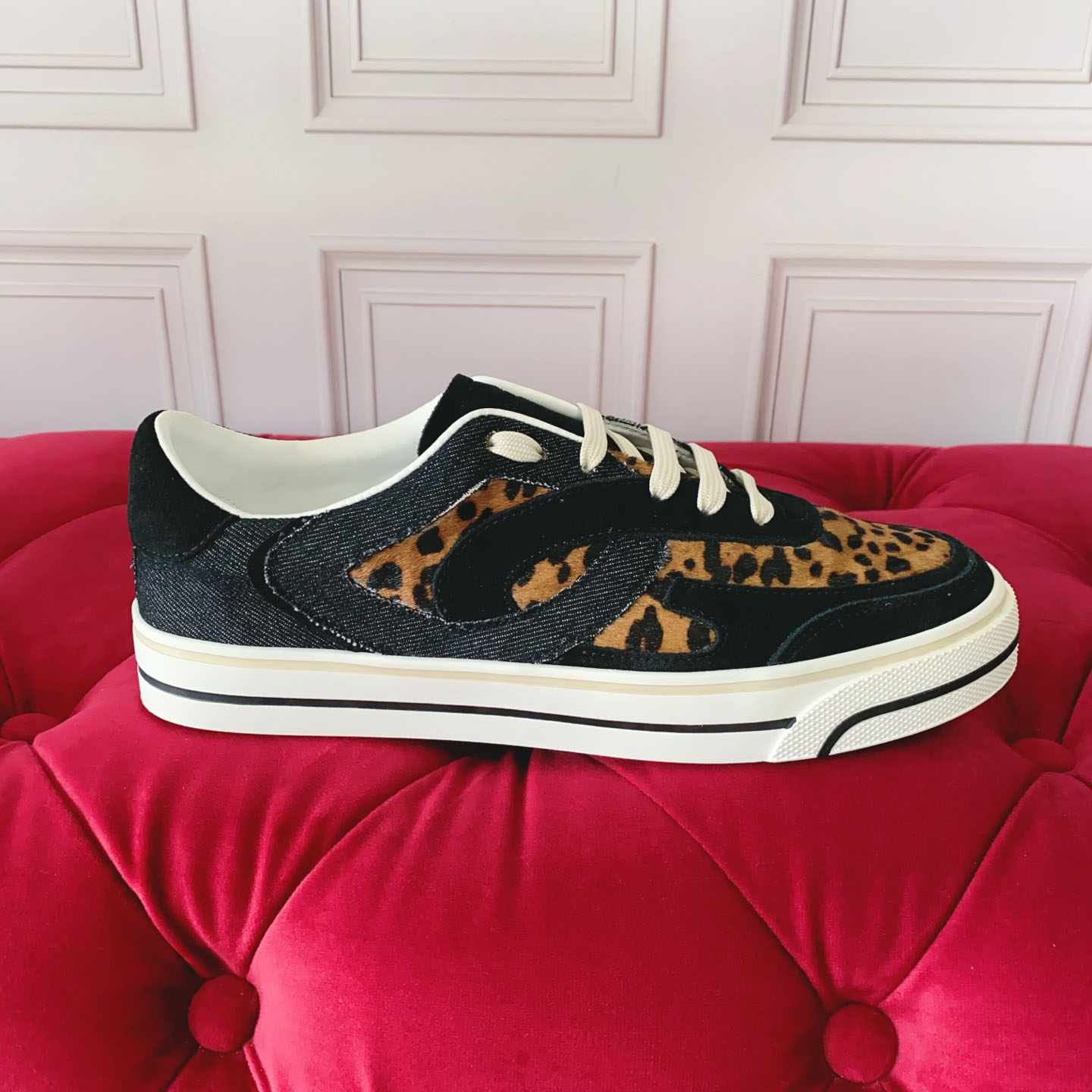 Dolce & Gabbana Leo-Print Pony DG Sailing Sneakers - DesignerGu