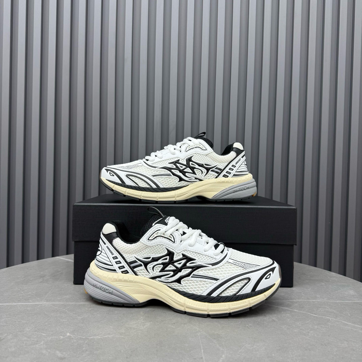 Amiri M-Tech Sneakers - DesignerGu