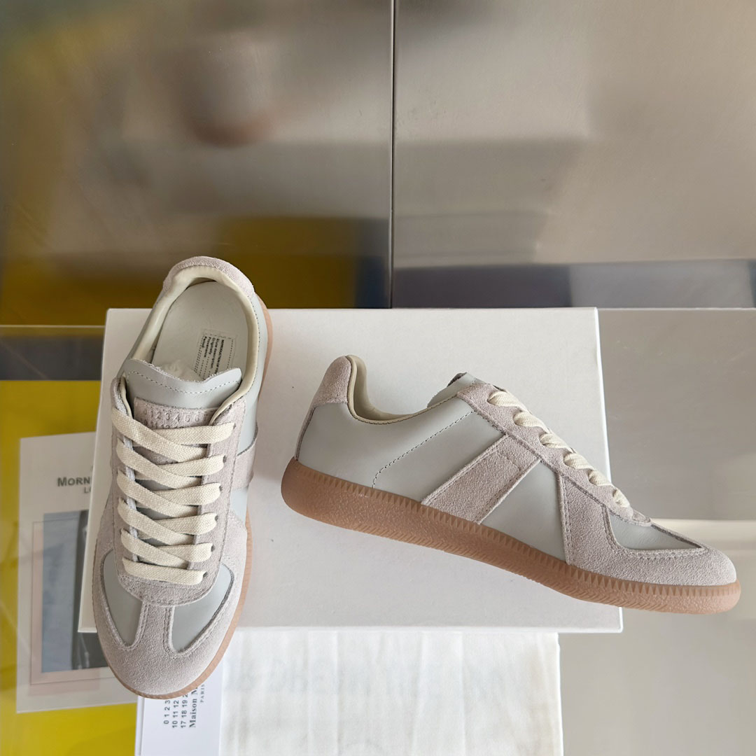 Maison Margiela Gray Replica Sneakers - DesignerGu