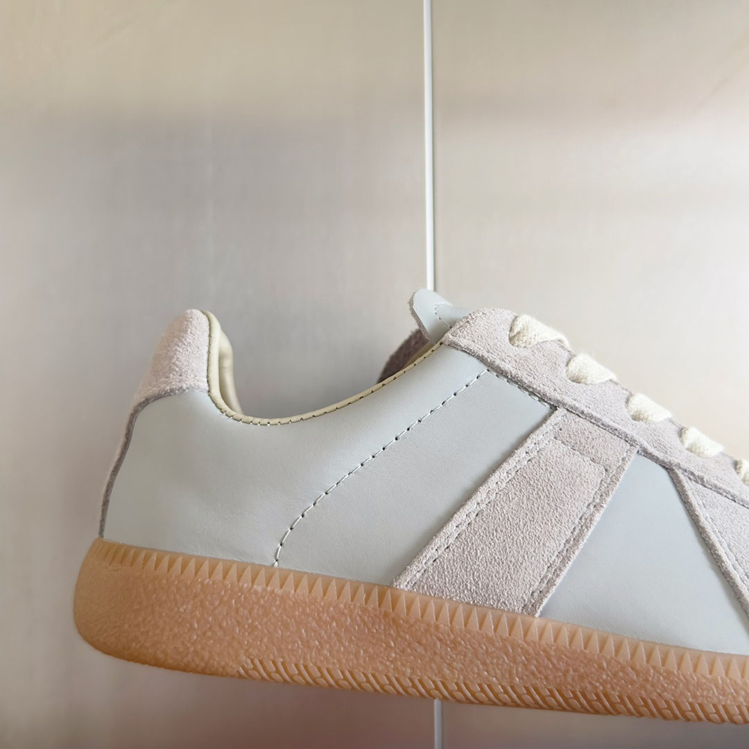 Maison Margiela Gray Replica Sneakers - DesignerGu