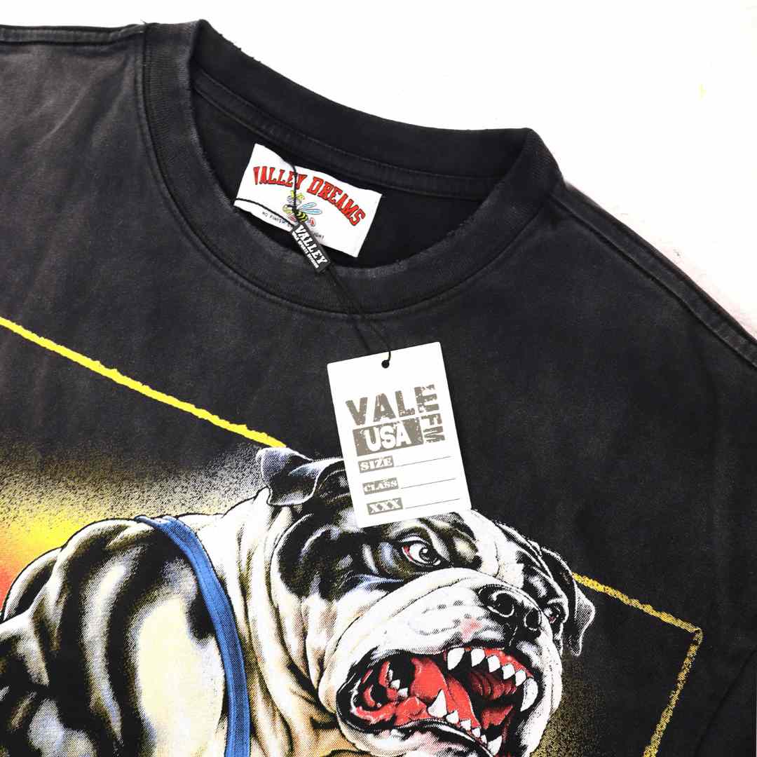 Vale Forever Graphic Print Distressed T-shirt - DesignerGu