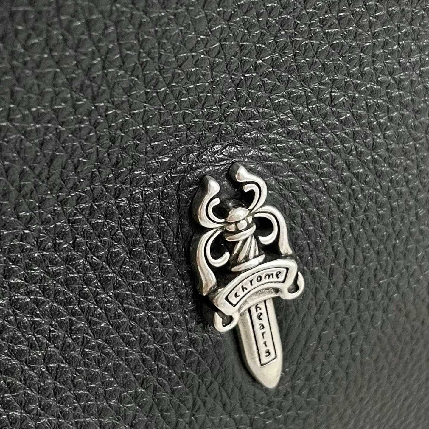 Chrome Hearts Viv Silver Dagger Black Bag - DesignerGu