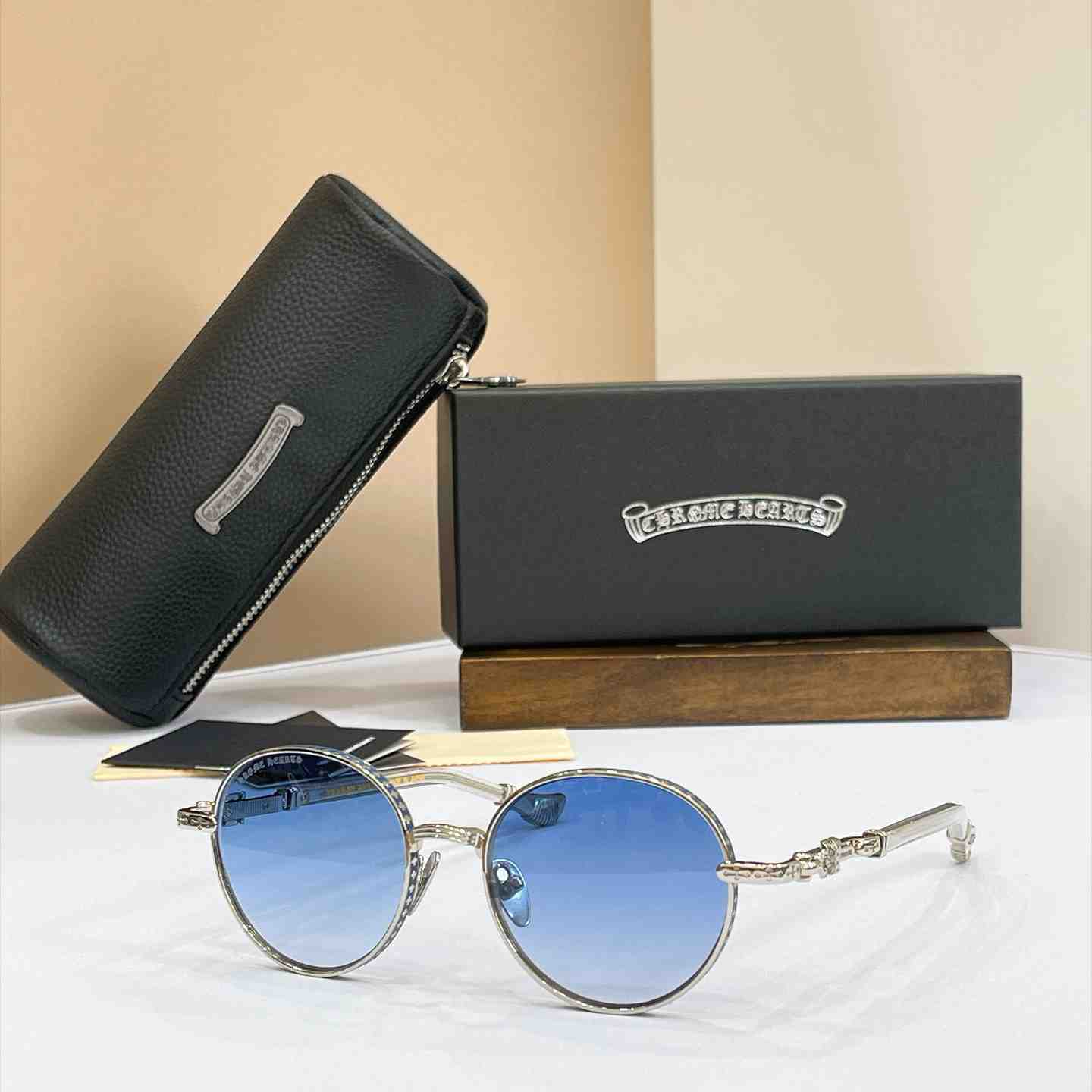 Chrome Hearts NIPSONU Sunglasses - DesignerGu