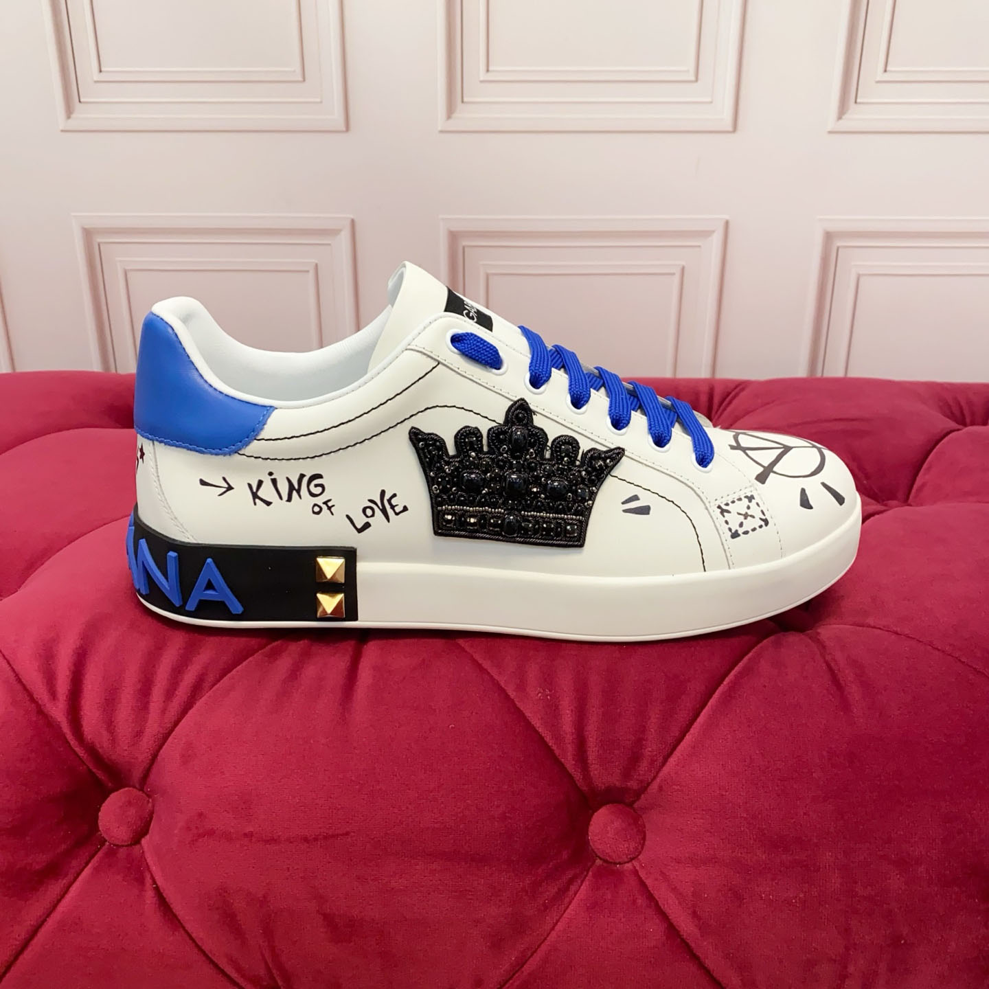 Dolce & Gabbana Portofino Leather Sneakers - DesignerGu