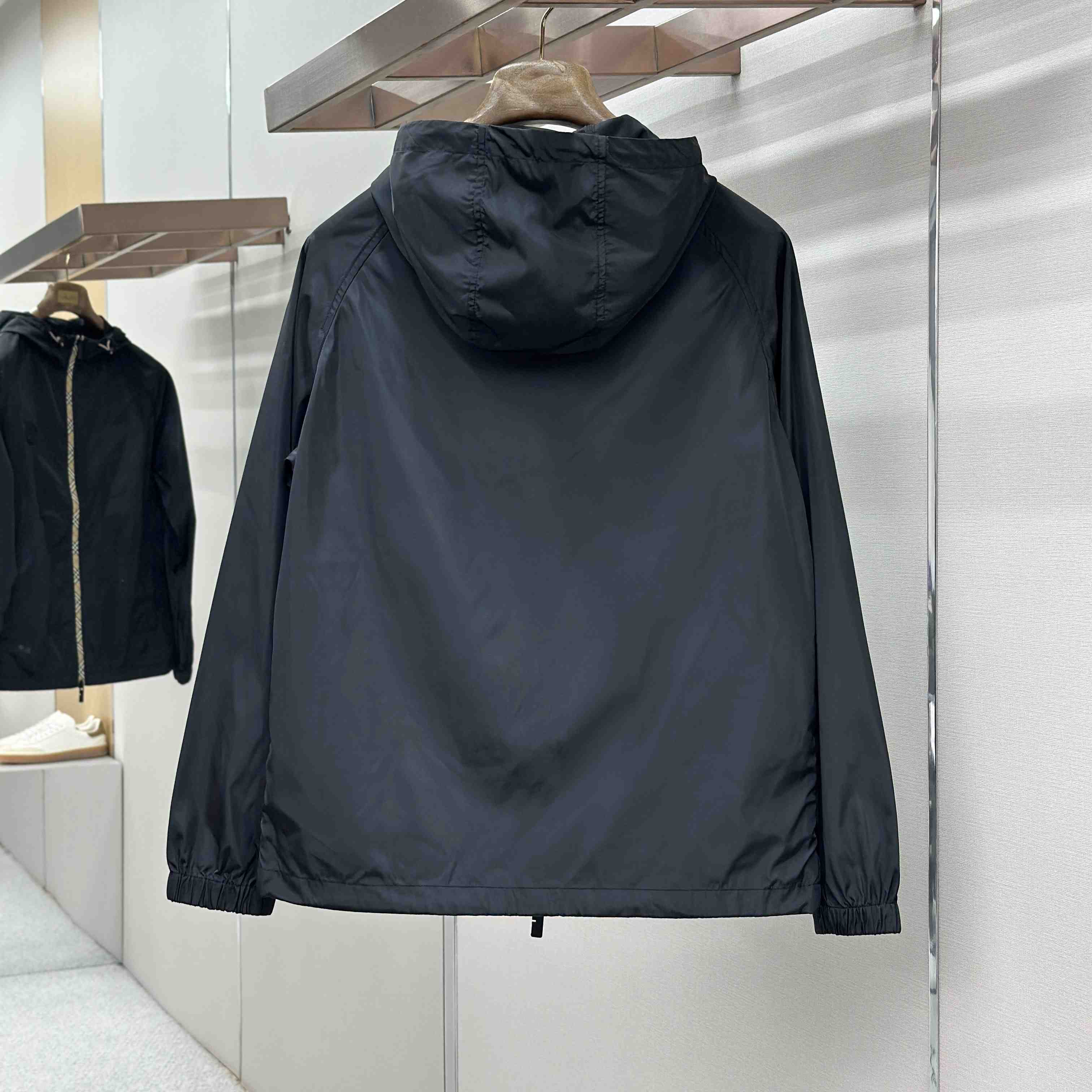 Burberry Nylon Clapton Hooded Jacket - DesignerGu