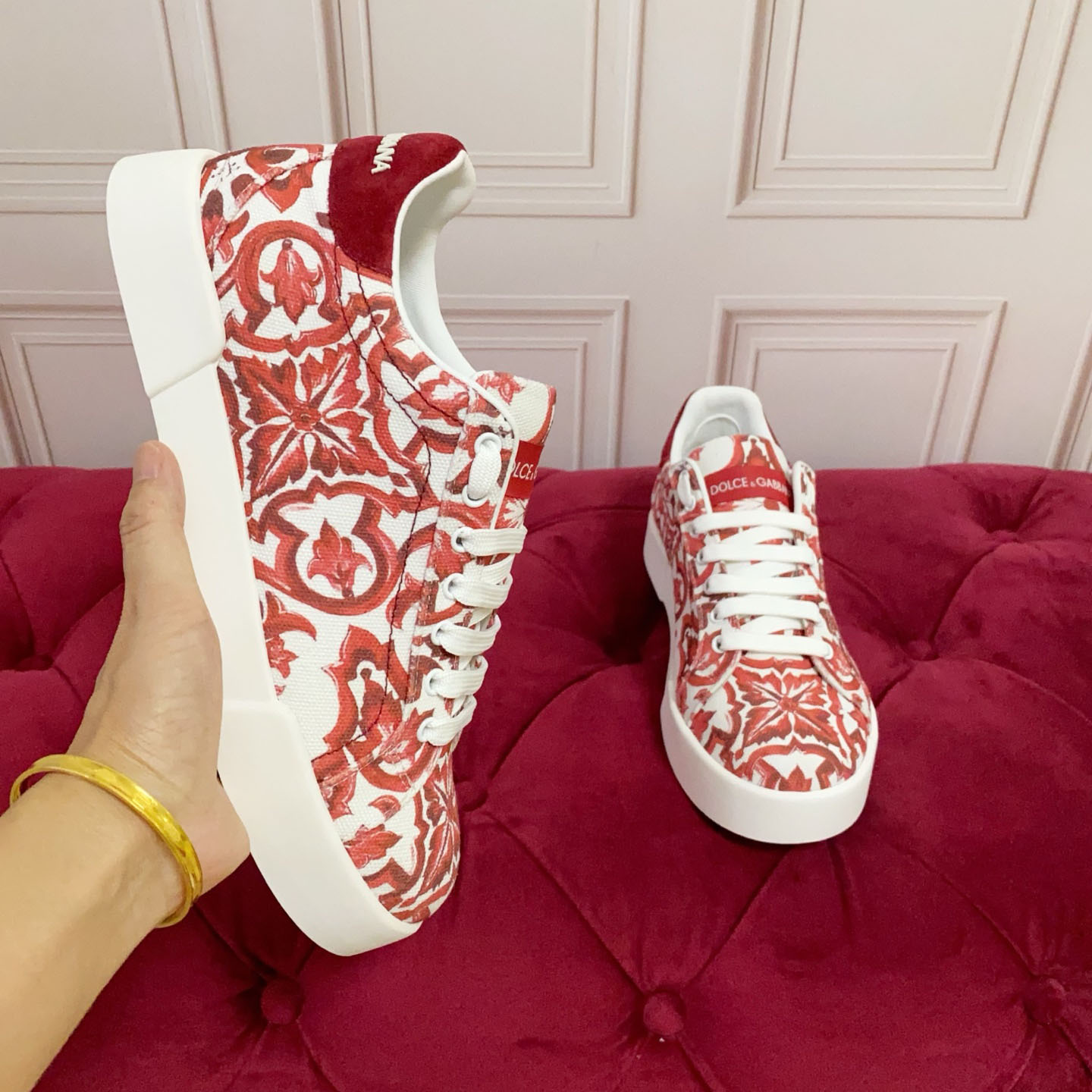 Dolce & Gabbana Majolica-Printed Portofino Sneakers - DesignerGu