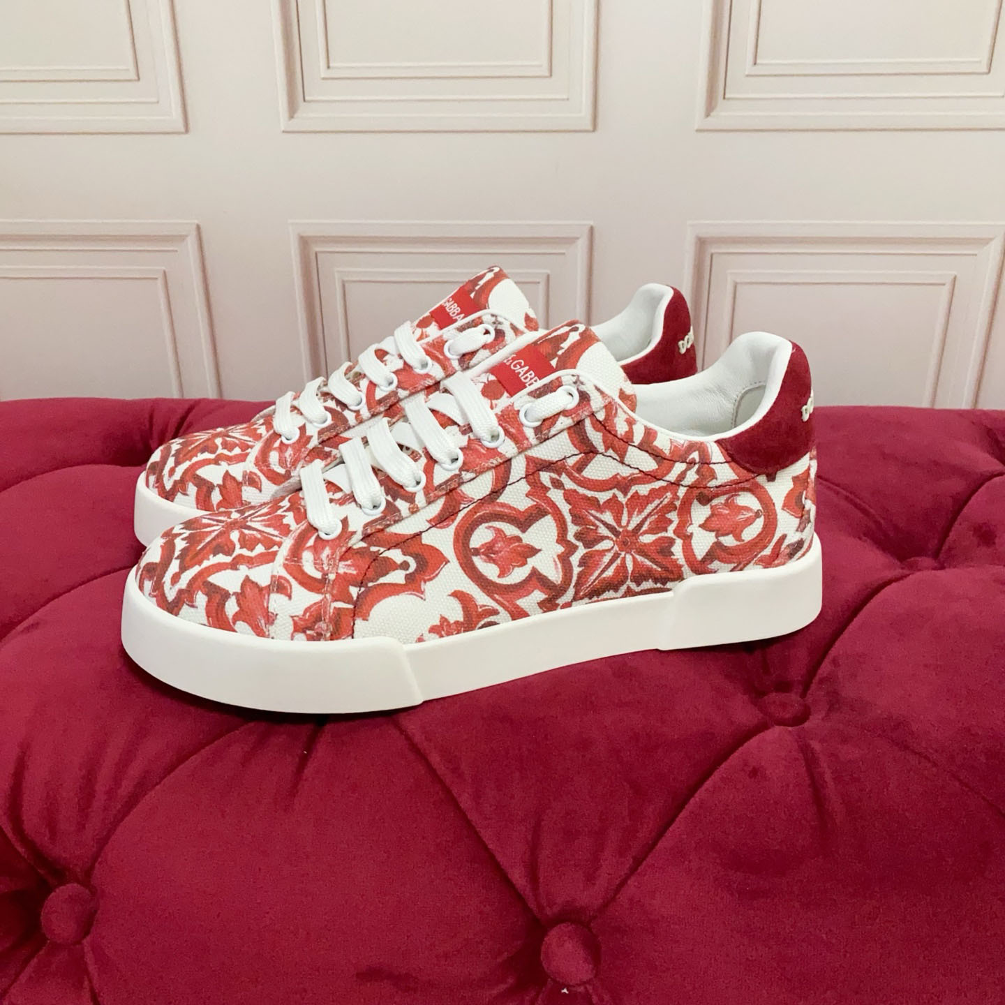 Dolce & Gabbana Majolica-Printed Portofino Sneakers - DesignerGu
