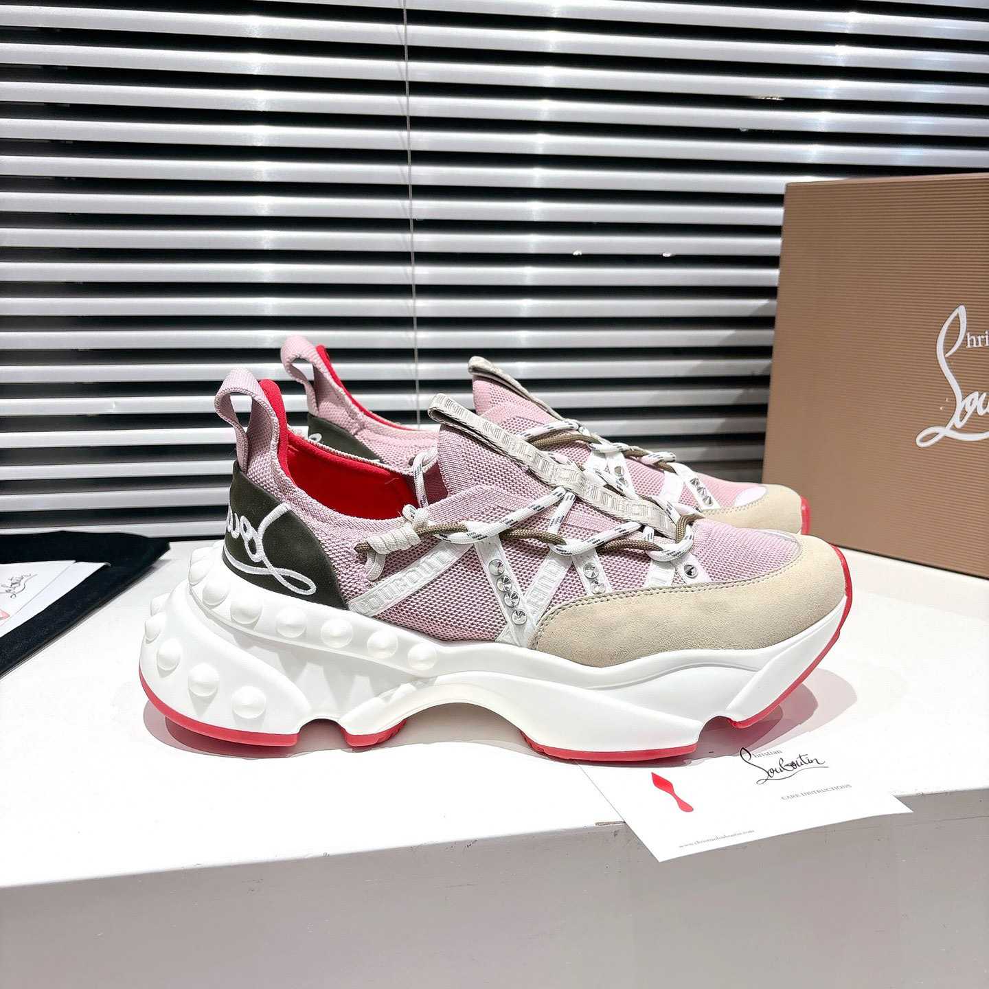 Christian Louboutin Trailnrun Sneakers - DesignerGu