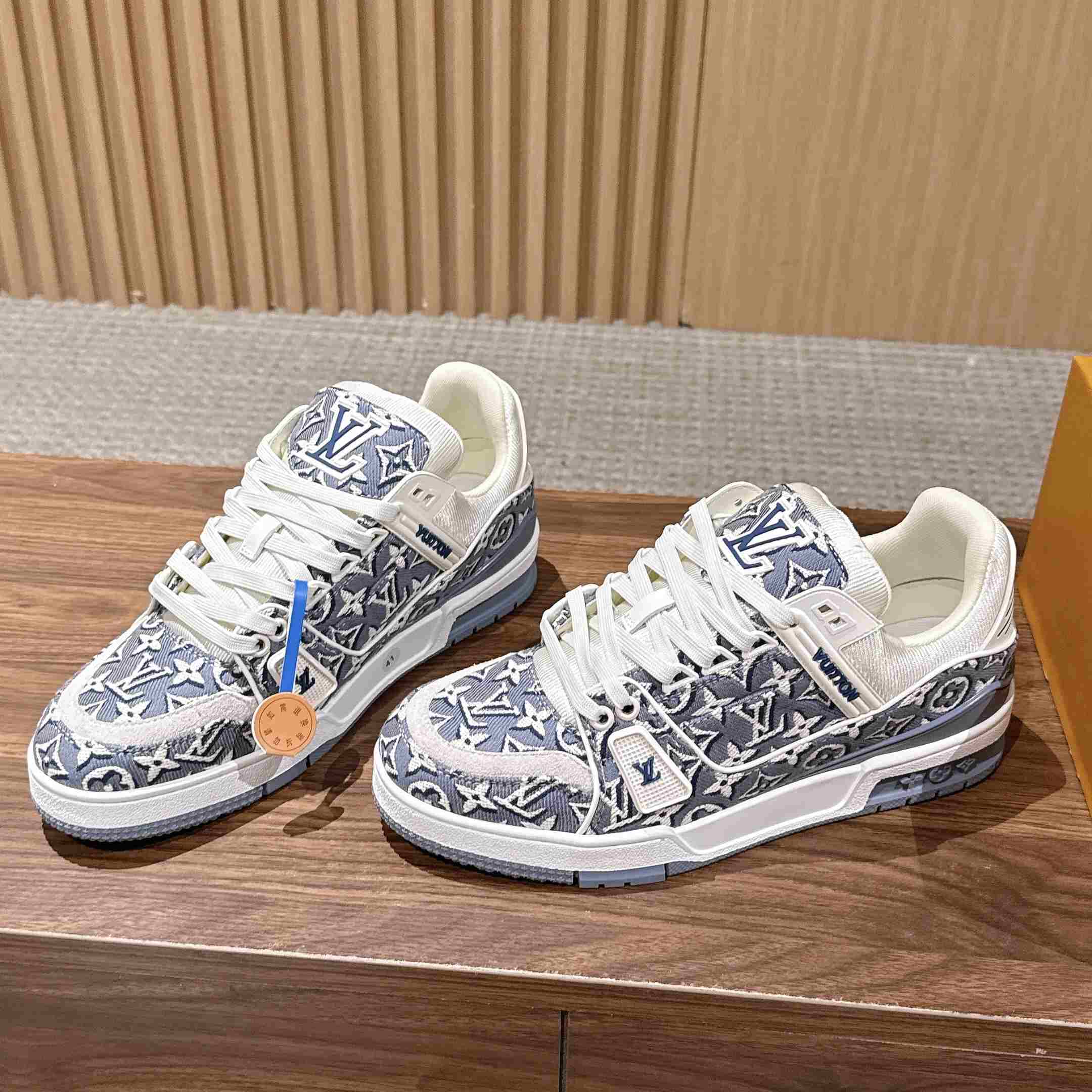 Louis Vuitton LV Trainer Sneaker  1AKG4T（upon uk size） - DesignerGu
