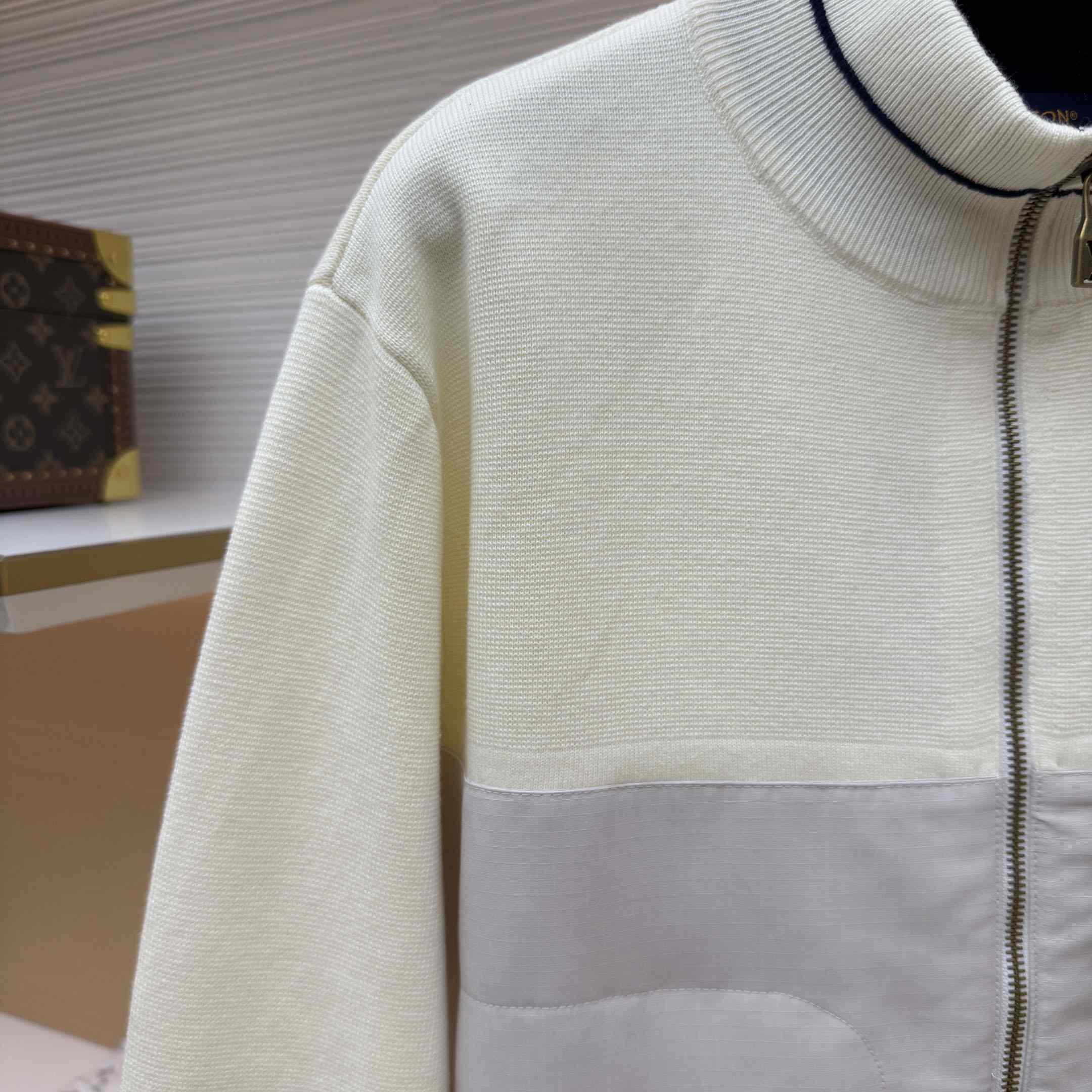 Louis Vuitton Hybrid Knit Track Top 1AK6YF - DesignerGu