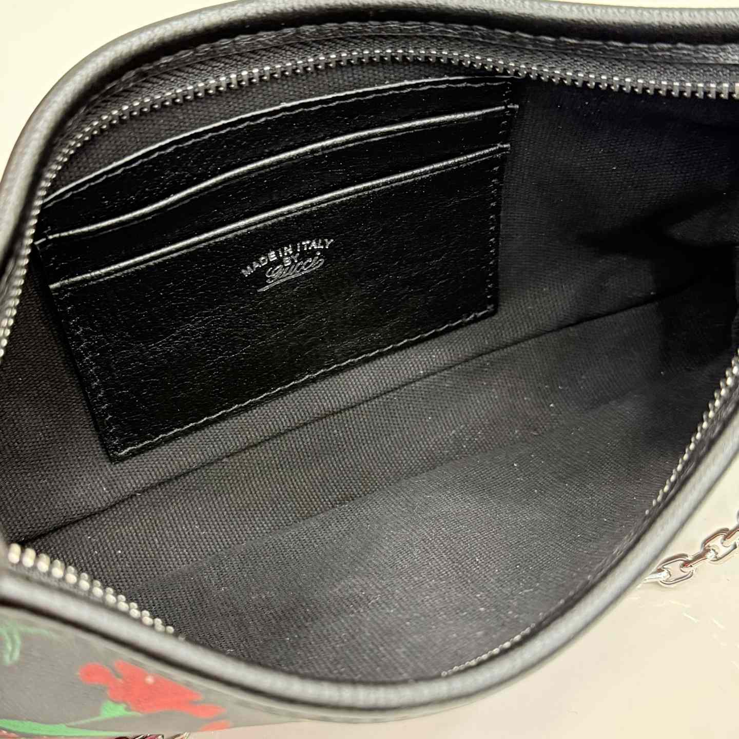 Gucci Gossip Small Shoulder Bag 875847 - DesignerGu