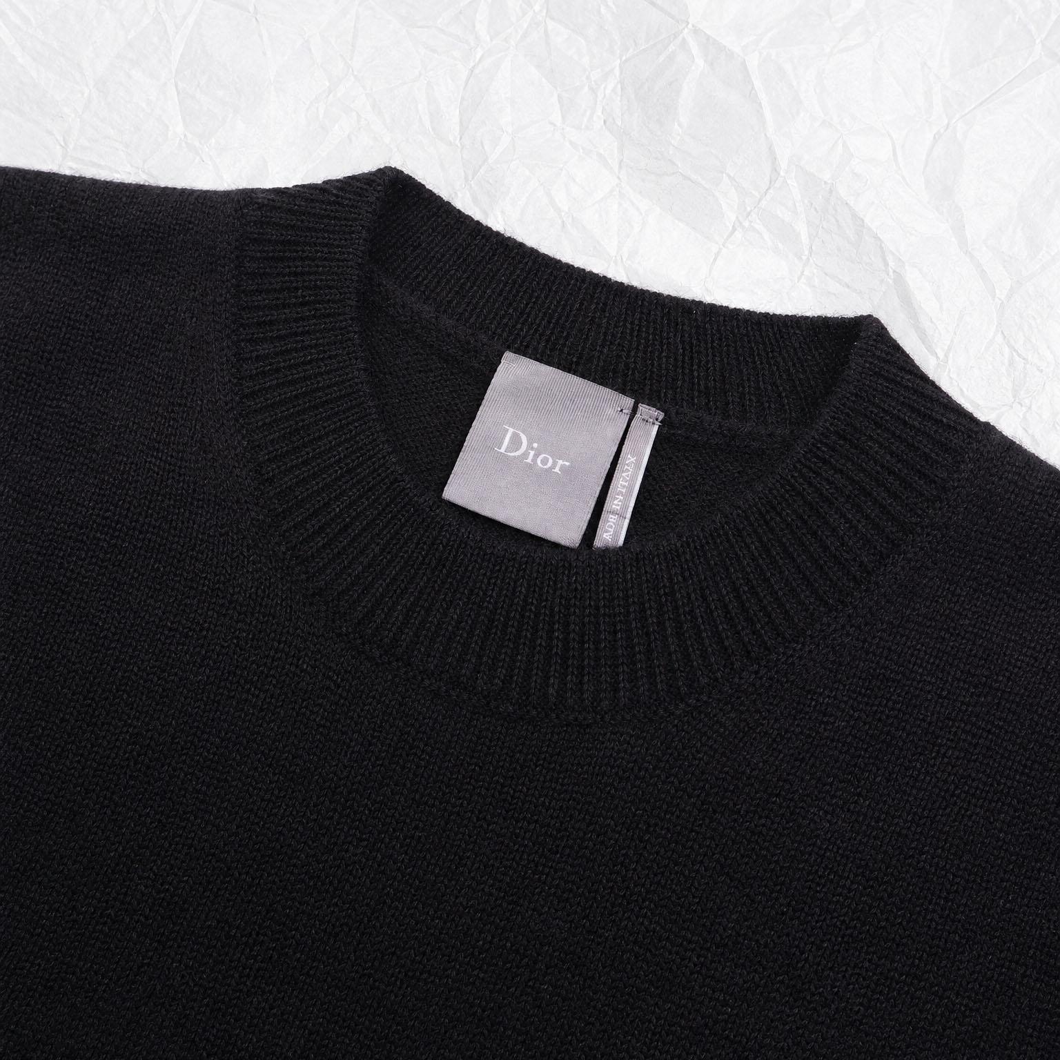 Dior Reverse Sweater - DesignerGu