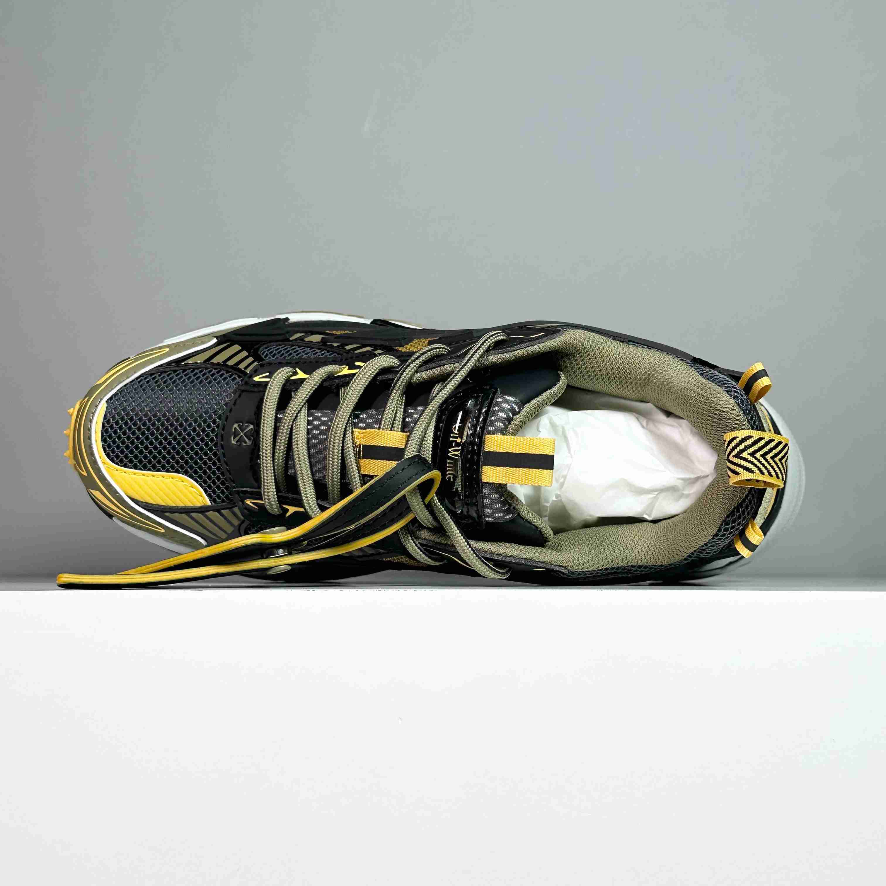 Off-White Be Right Back Sneakers - DesignerGu