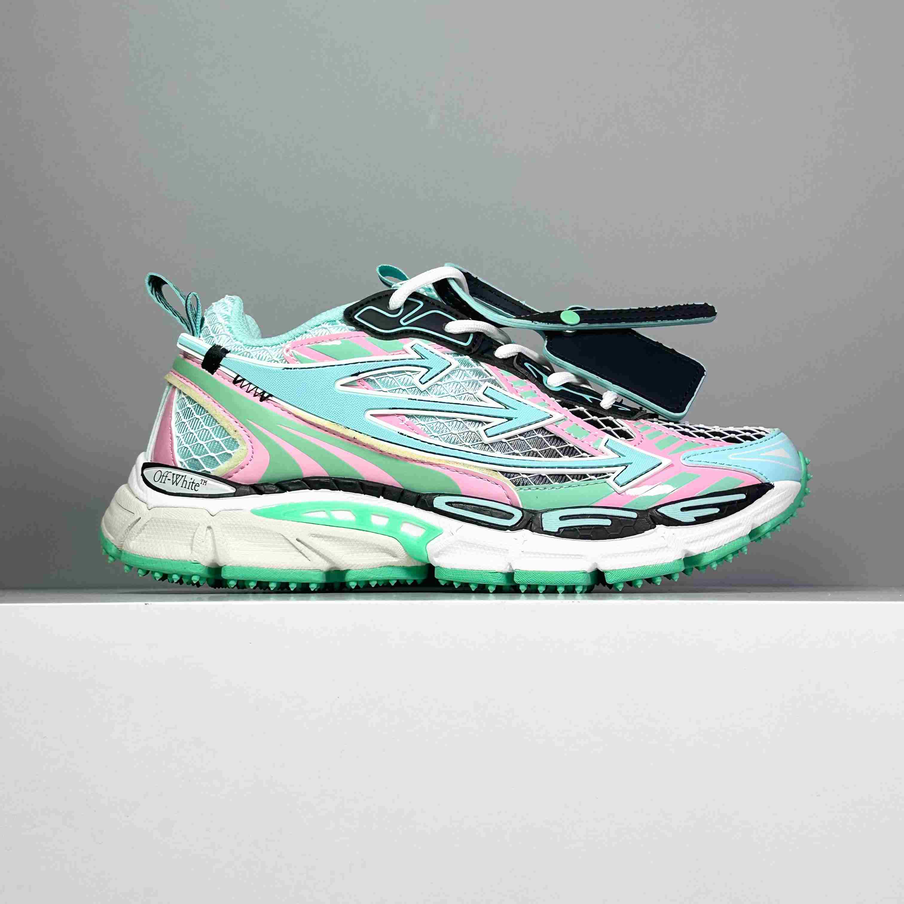Off-White Be Right Back Fishnet Sneakers - DesignerGu