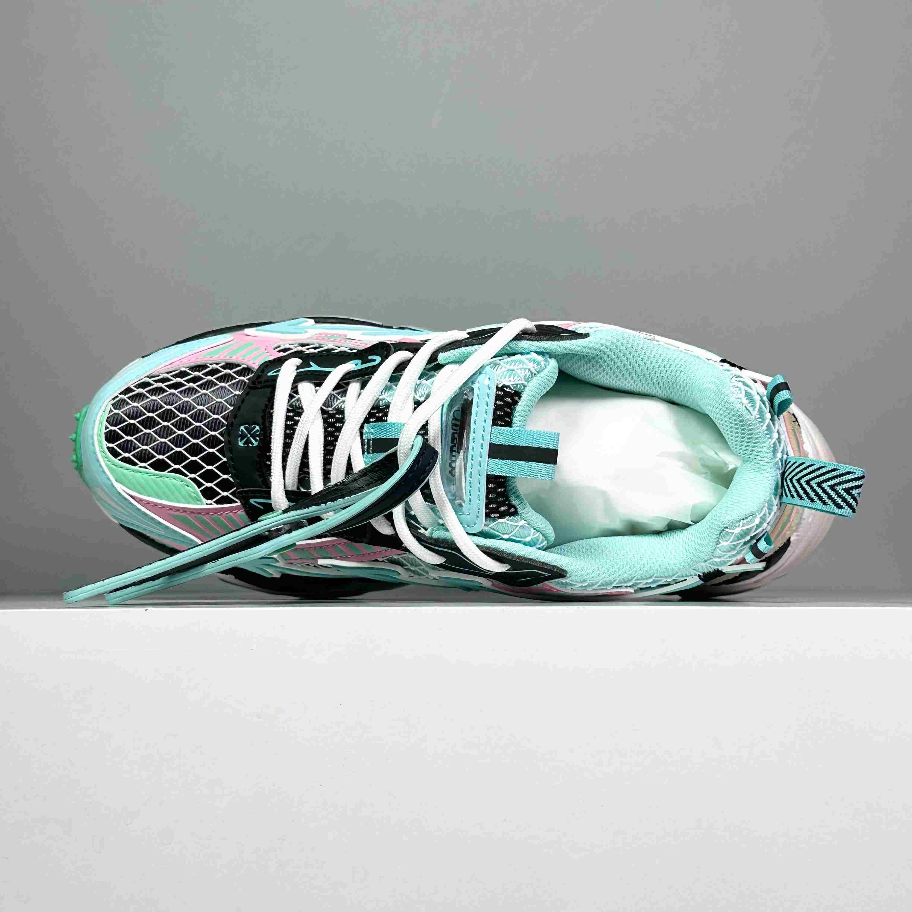 Off-White Be Right Back Fishnet Sneakers - DesignerGu
