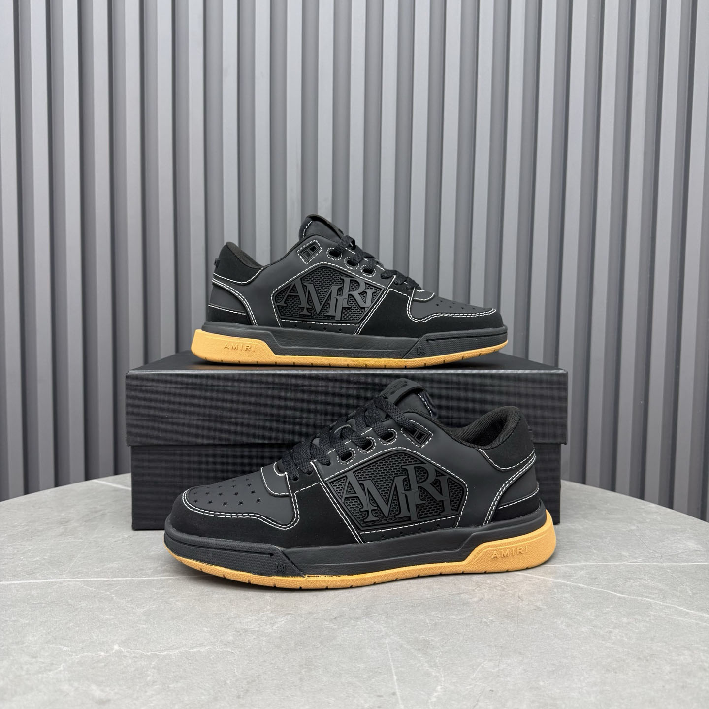Amiri Logo Leather Low-Top Sneakers - DesignerGu