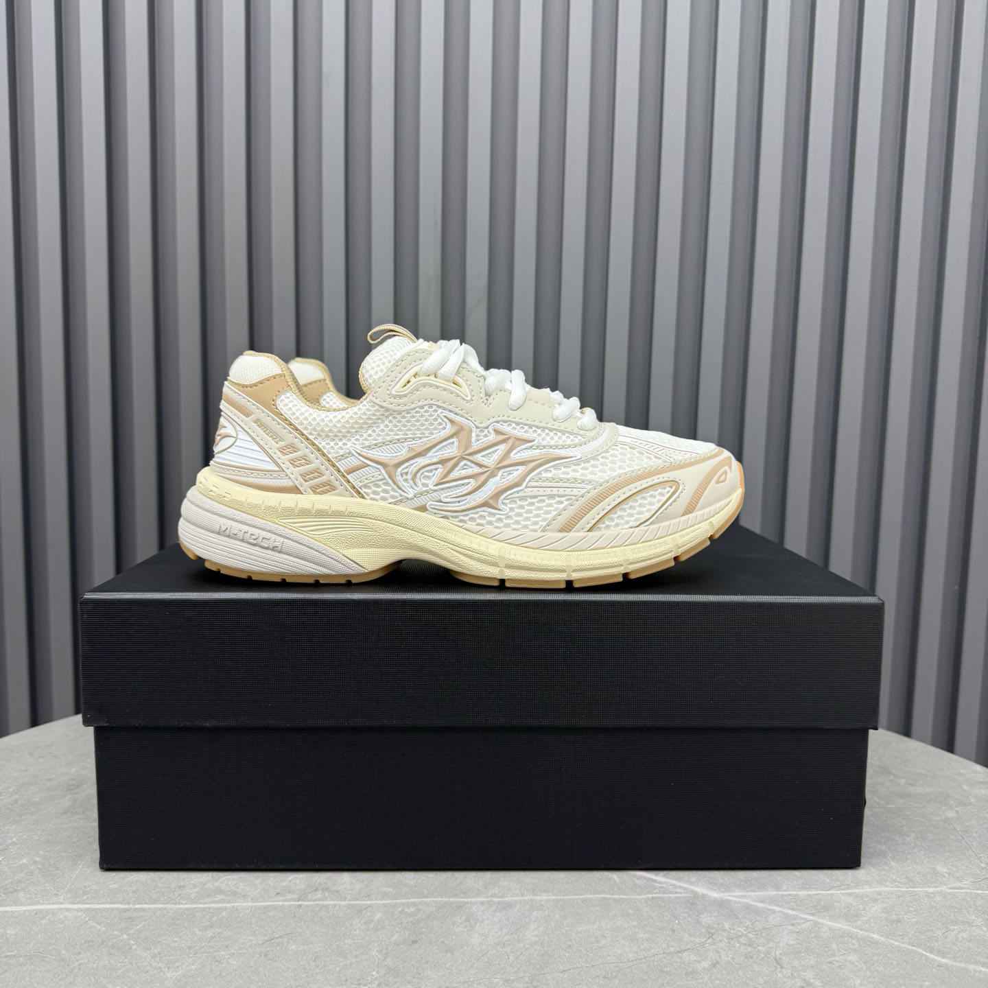 Amiri M-Tech Sneakers - DesignerGu