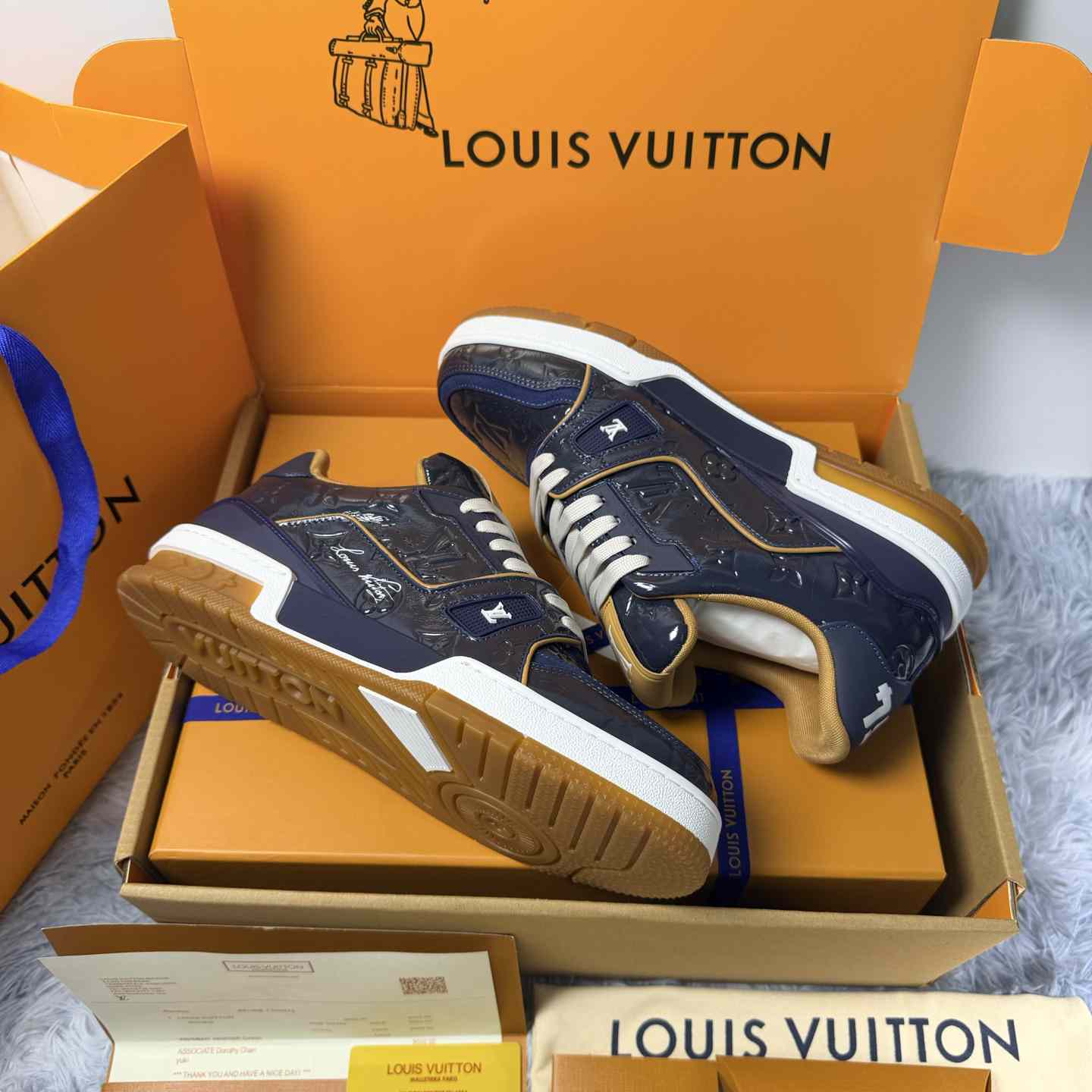 Louis Vuitton LV Trainer Sneaker 1AKP8Y（upon uk size） - DesignerGu