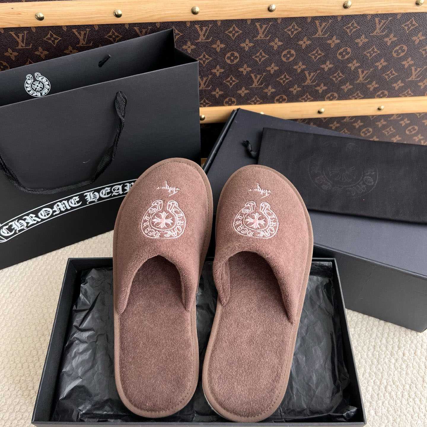 Chrome Hearts Malibu Hotel Slippers  - DesignerGu