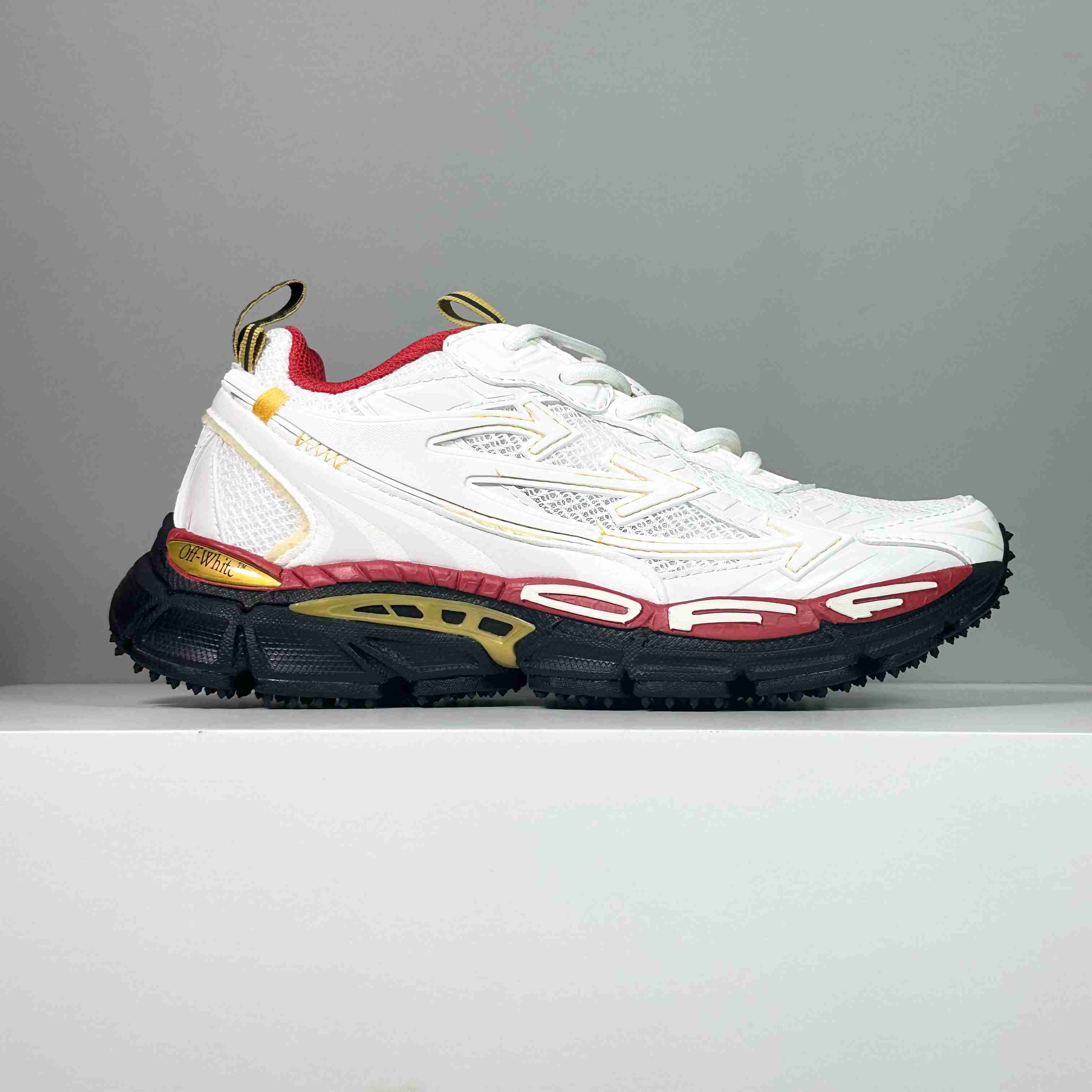 Off-White Be Right Back Holiday Exclusive Runner Sneakers - DesignerGu