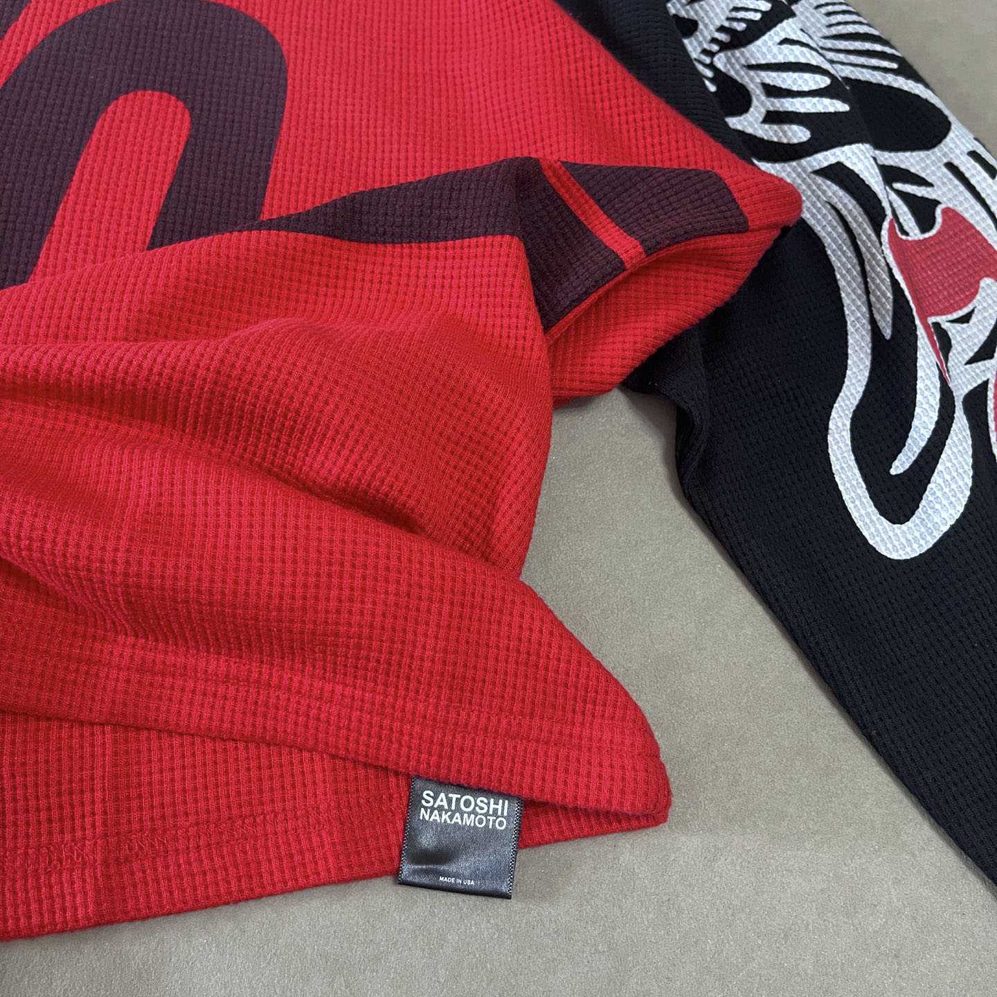 Satoshi Nakamoto Wings Long-Sleeve 'Red' - DesignerGu