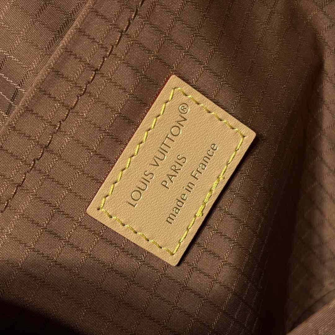 Louis Vuitton Speedy 30 Bandoulière Louis Vuitton Silk Tech M2A454 - DesignerGu