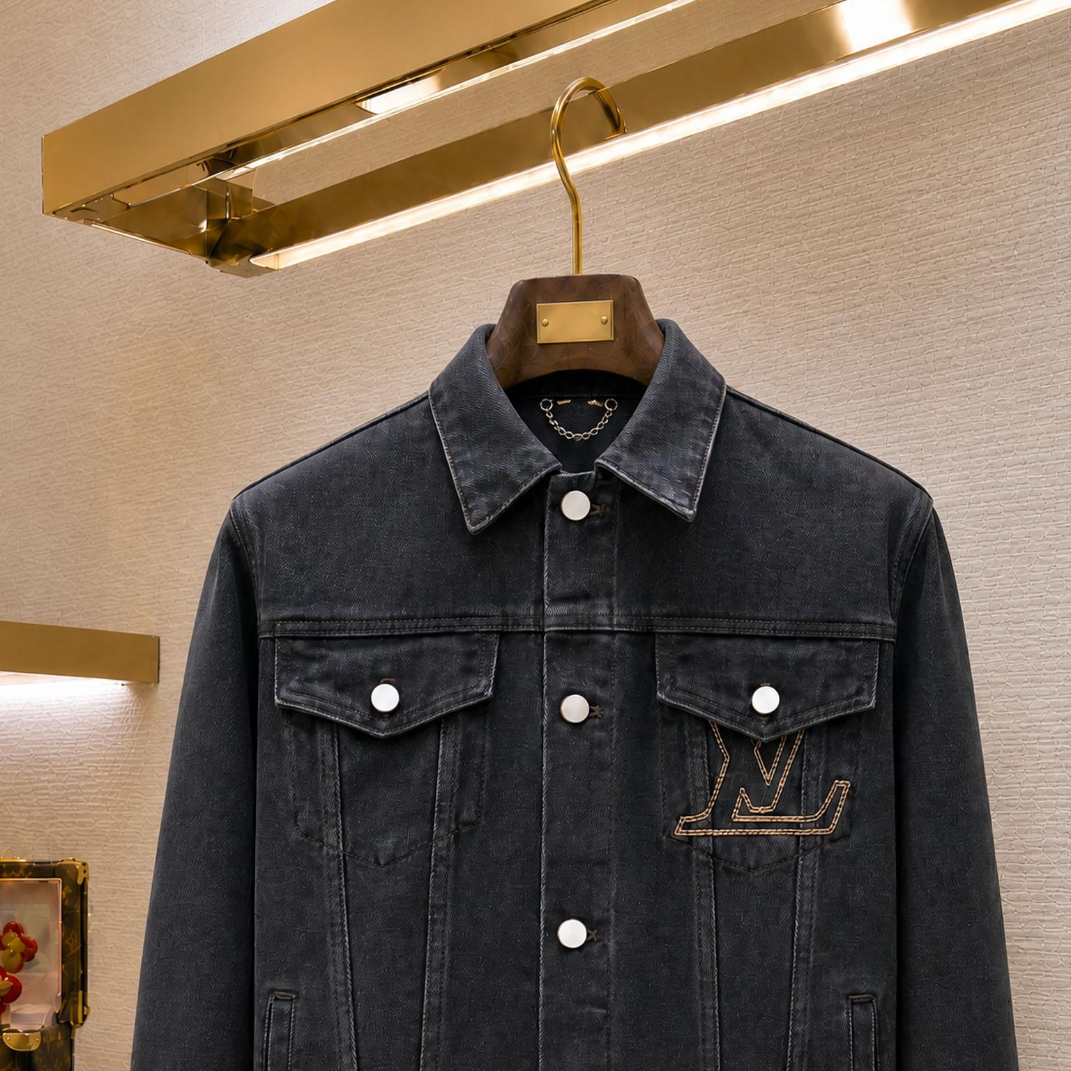 Louis Vuitton Denim Trucker Jacket - DesignerGu