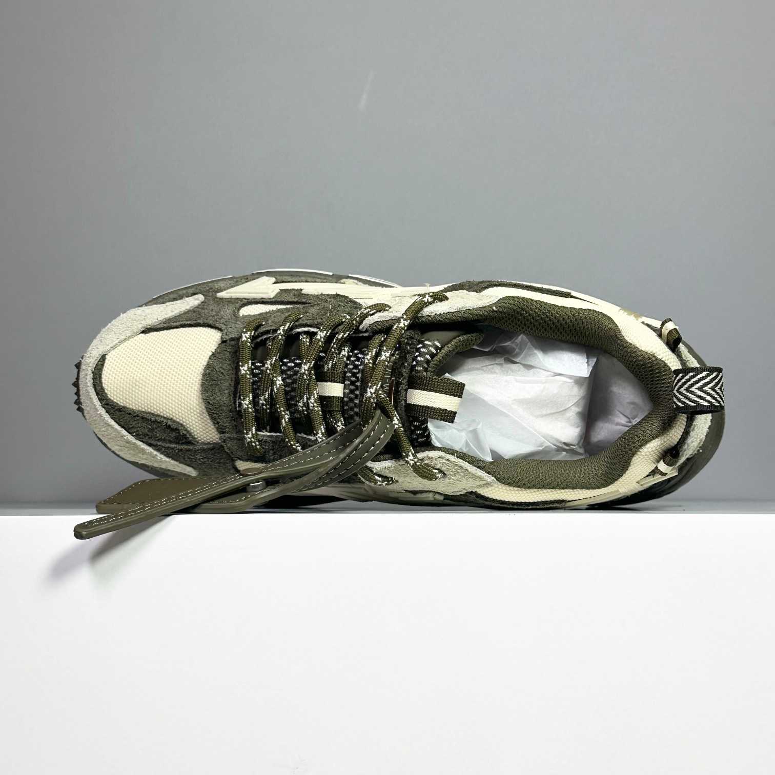 Off-White Be Right Back Sneakers - DesignerGu