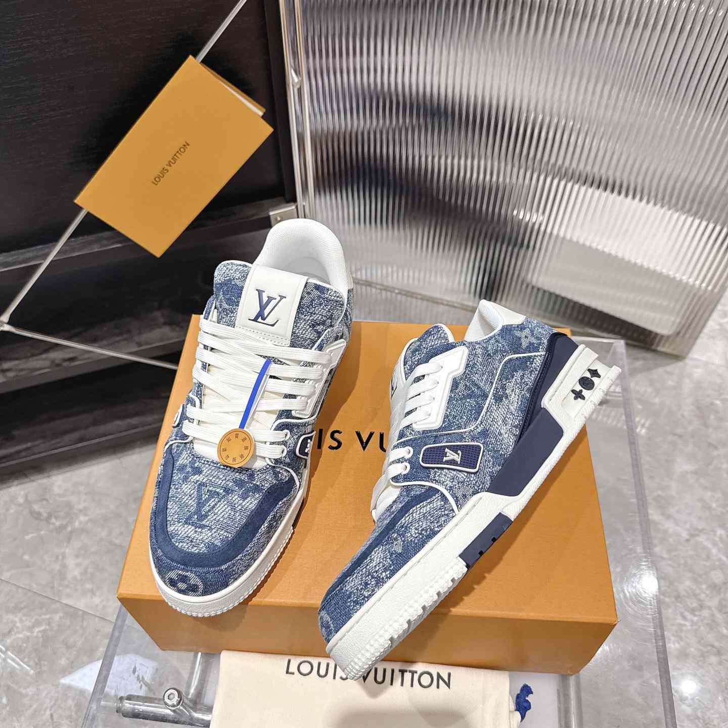 Louis Vuitton LV Trainer Sneaker 1AJAR0 (upon uk size） - DesignerGu