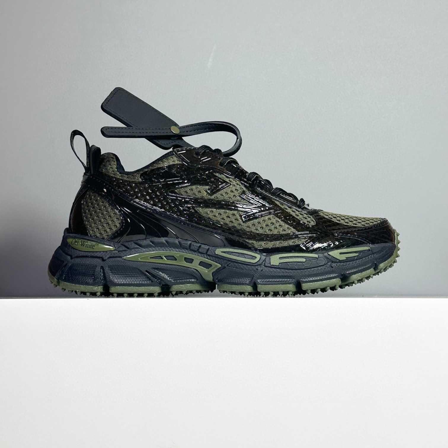 Off-White Be Right Back Sneakers - DesignerGu