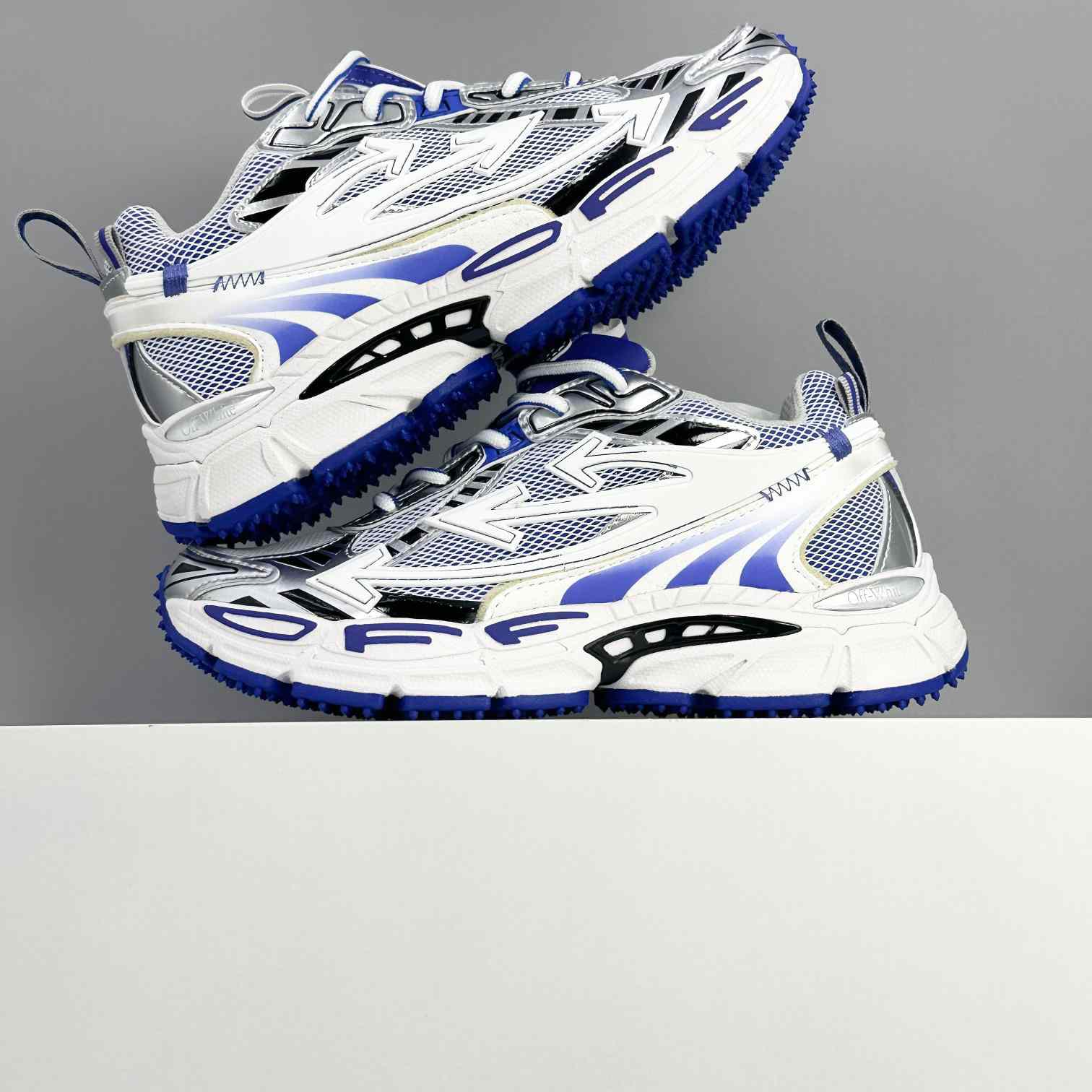 Off-White Be Right Back Sneakers - DesignerGu