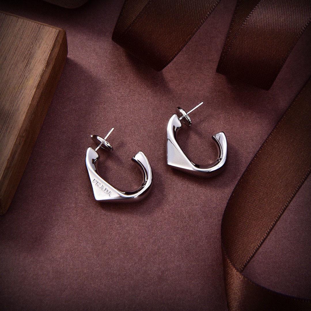 Prada Eternal Earrings - DesignerGu