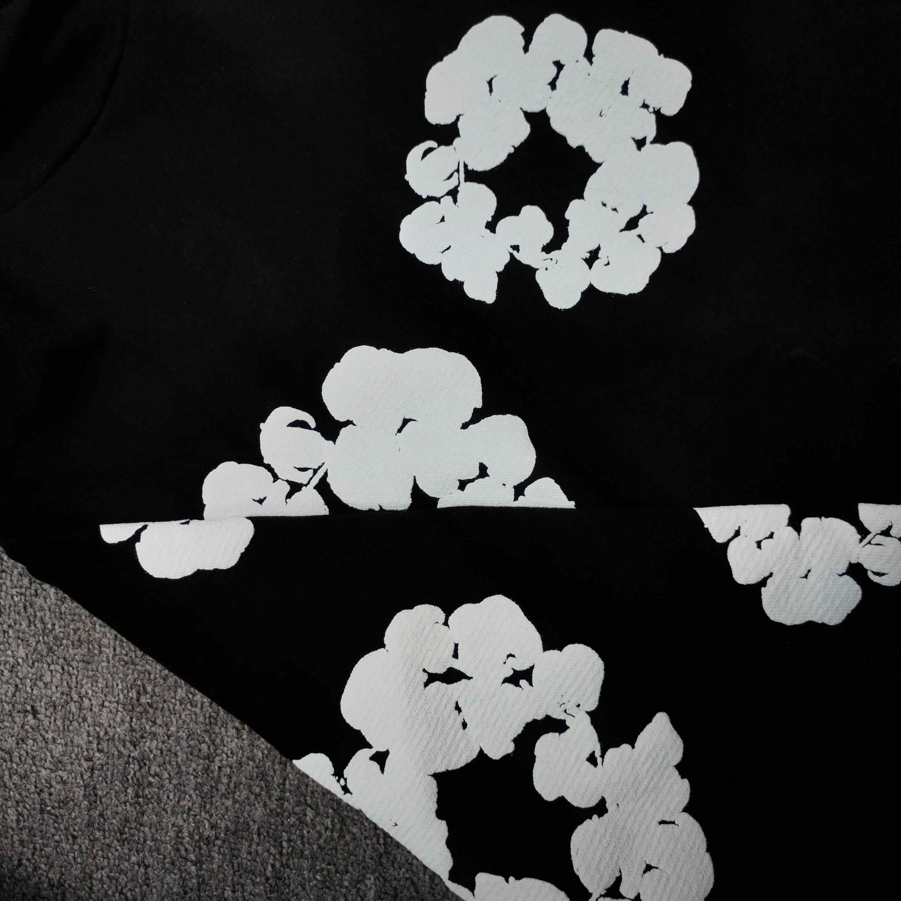 Denim Tears The Cotton Wreath Sweatshirt - DesignerGu