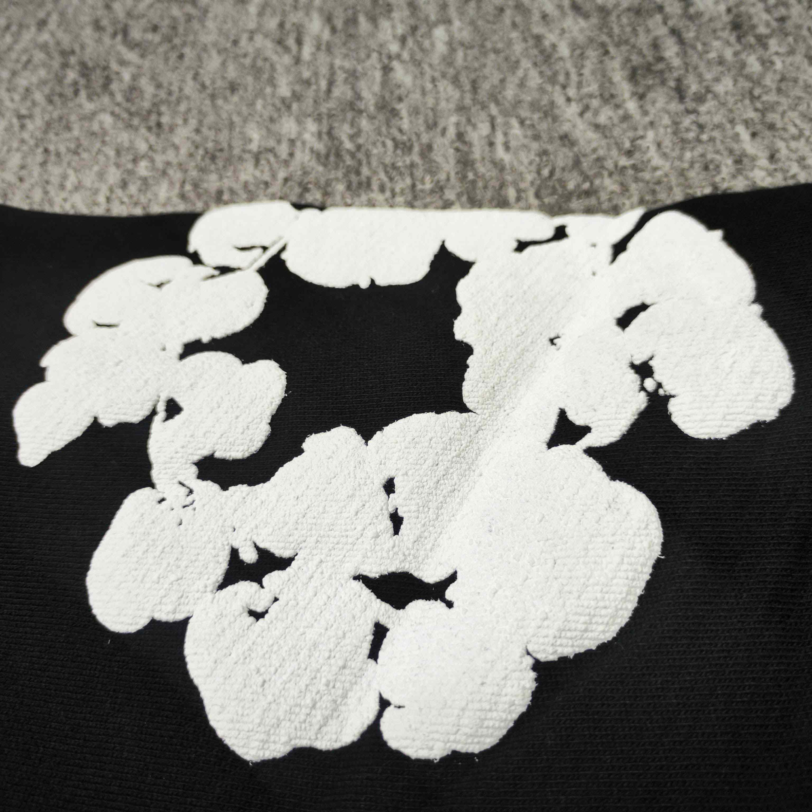 Denim Tears The Cotton Wreath Sweatshirt - DesignerGu