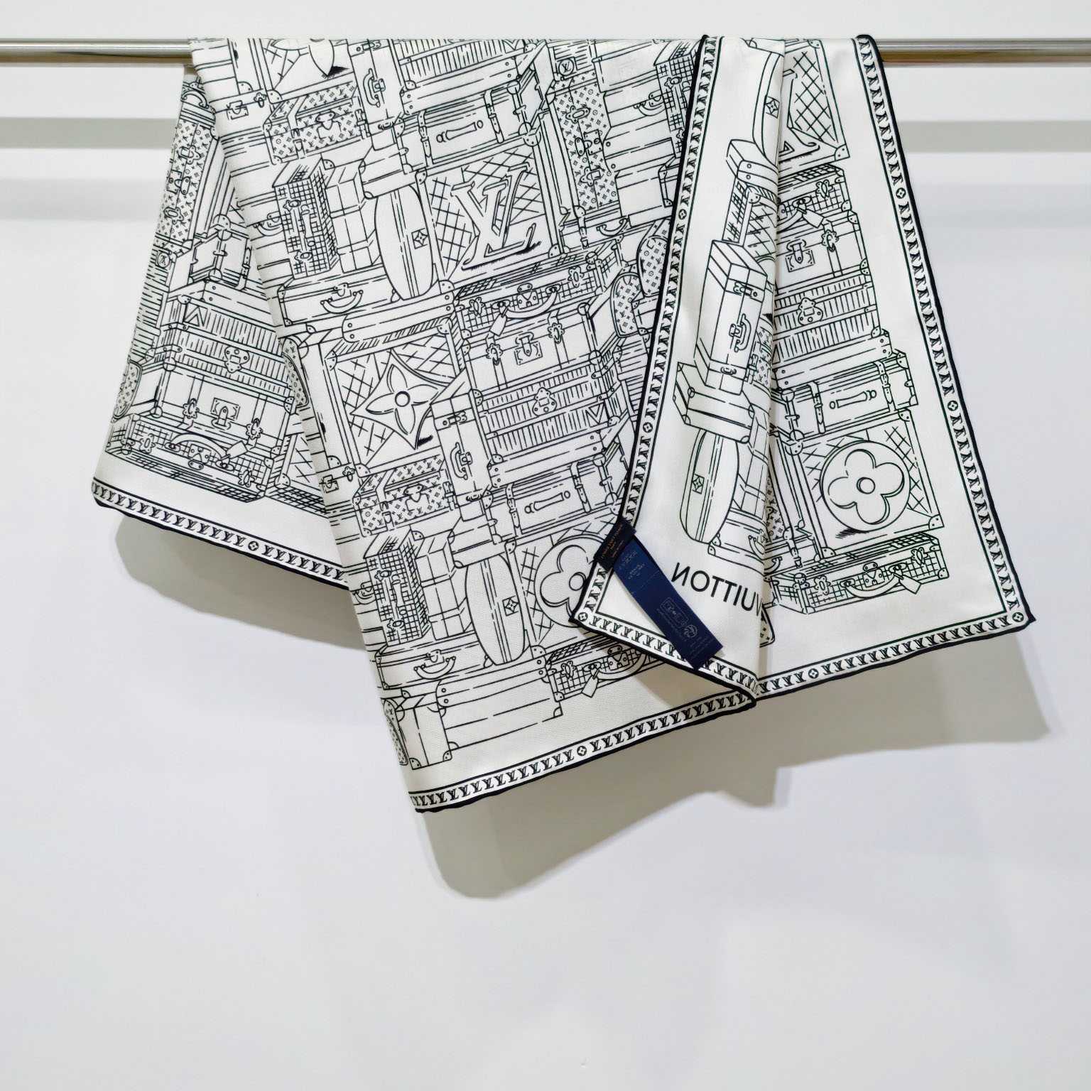Louis Vuitton My LV Luggage Square 90 M96516 - DesignerGu