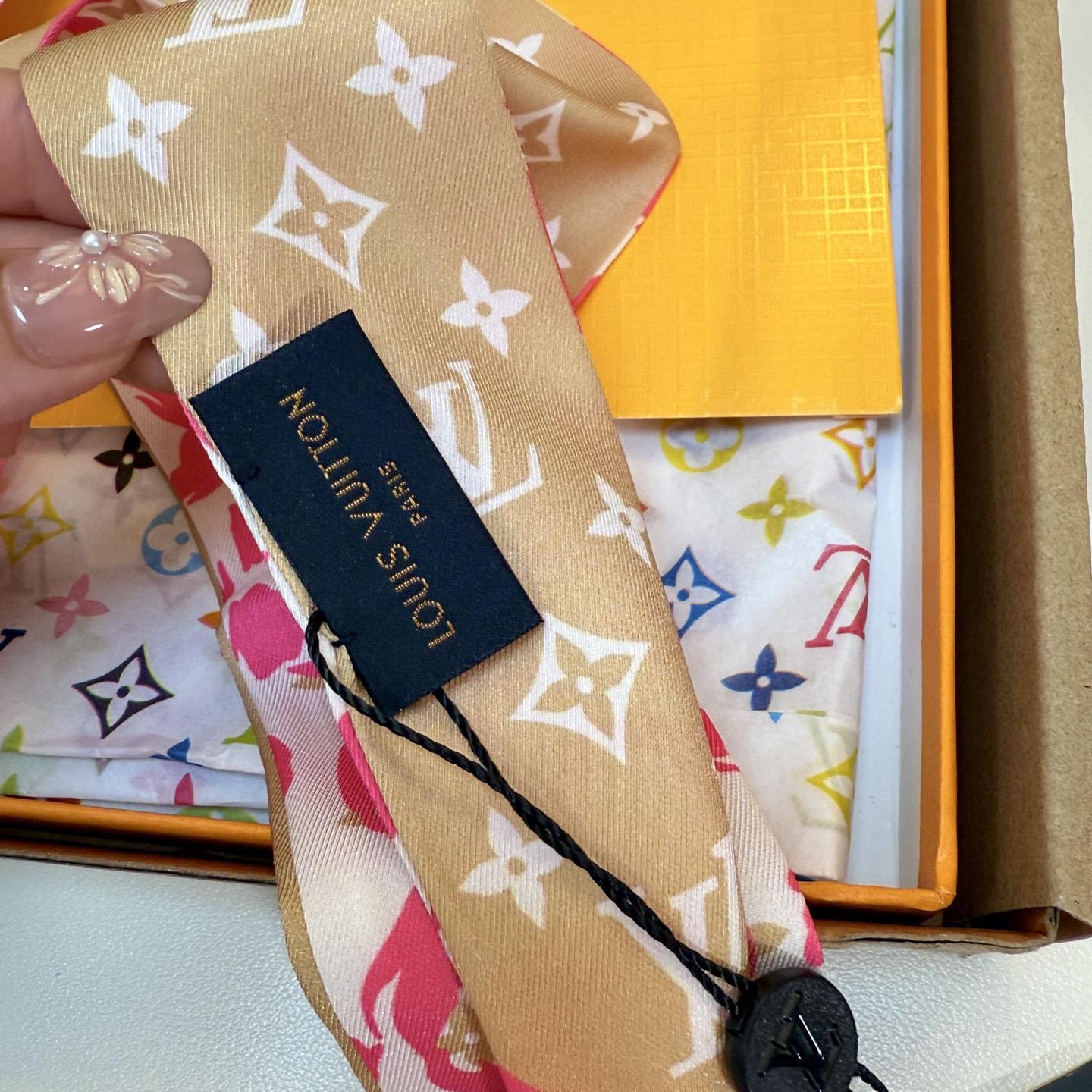 Louis Vuitton LV Safari BB Bandeau M98161 - DesignerGu