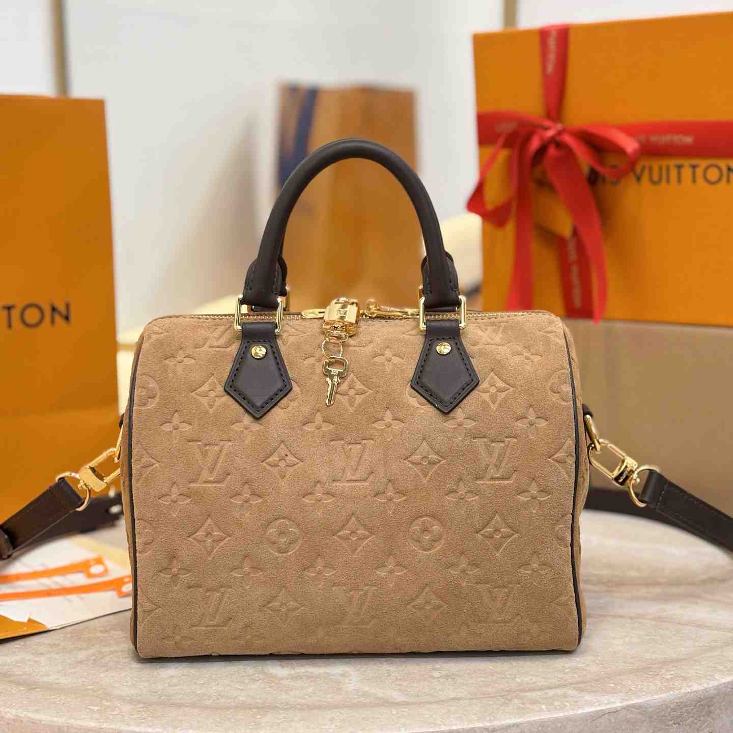 Louis Vuitton Speedy Bandoulière 25 M2A383 - DesignerGu