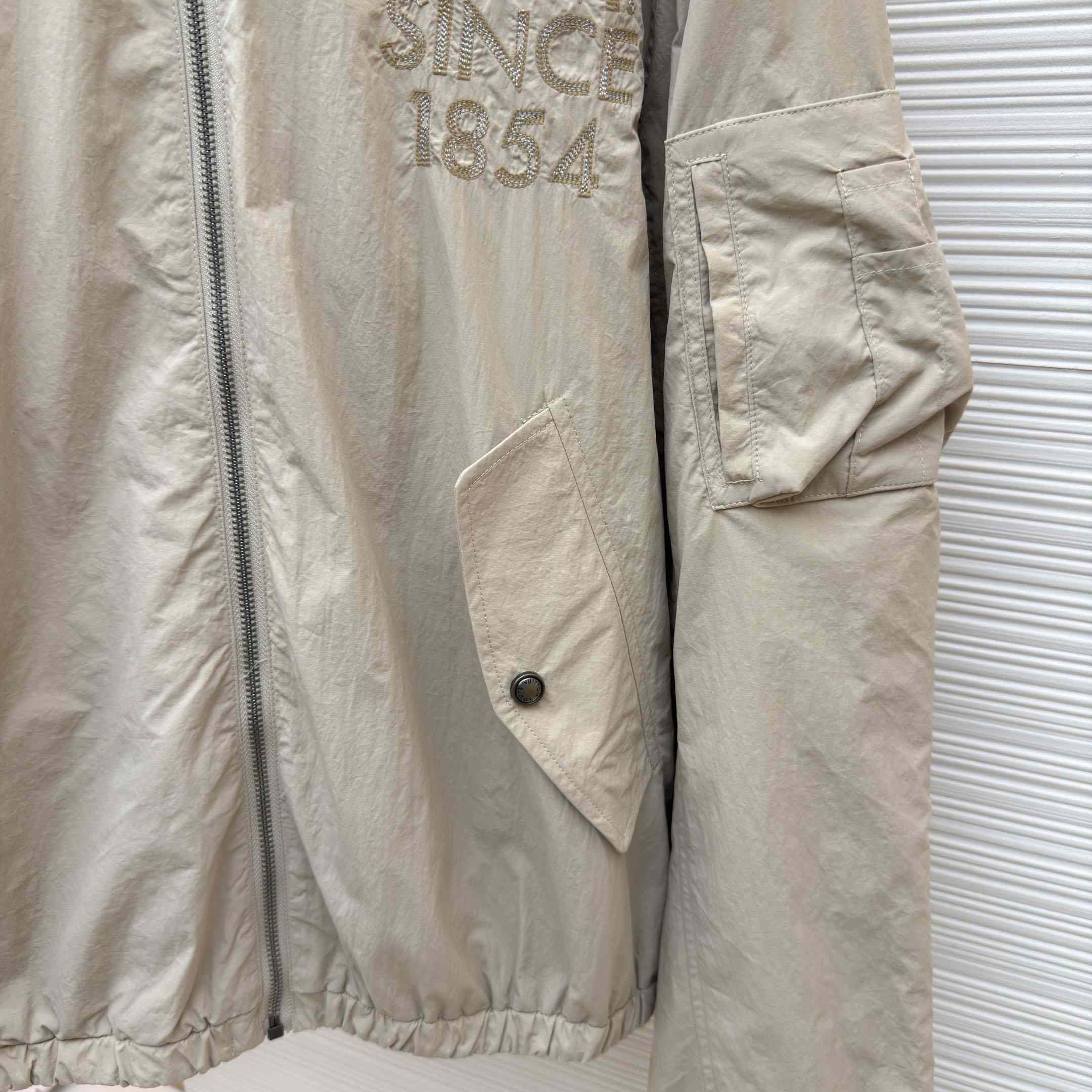 Louis Vuitton Reversible Windbreaker 1AJUW3 - DesignerGu