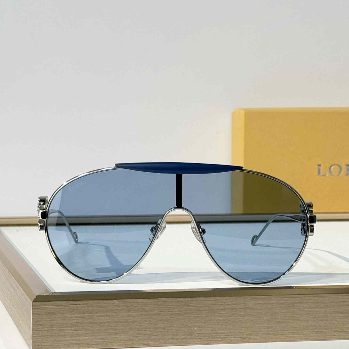 Loewe LW1746LS Sunglasses - DesignerGu