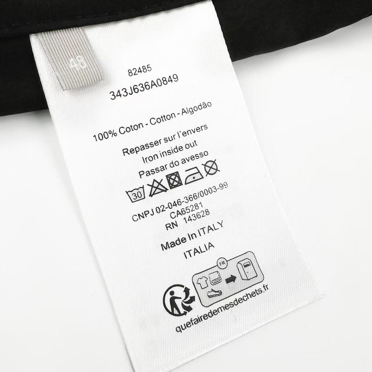 Dior Zipped Shirt With Dior Médaillon Patch - DesignerGu