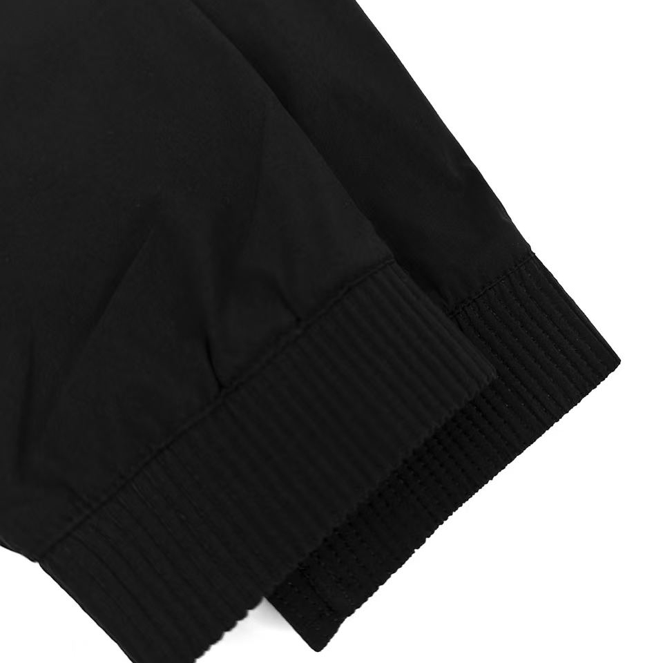 Dior Zipped Shirt With Dior Médaillon Patch - DesignerGu