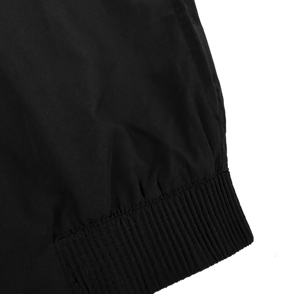 Dior Zipped Shirt With Dior Médaillon Patch - DesignerGu