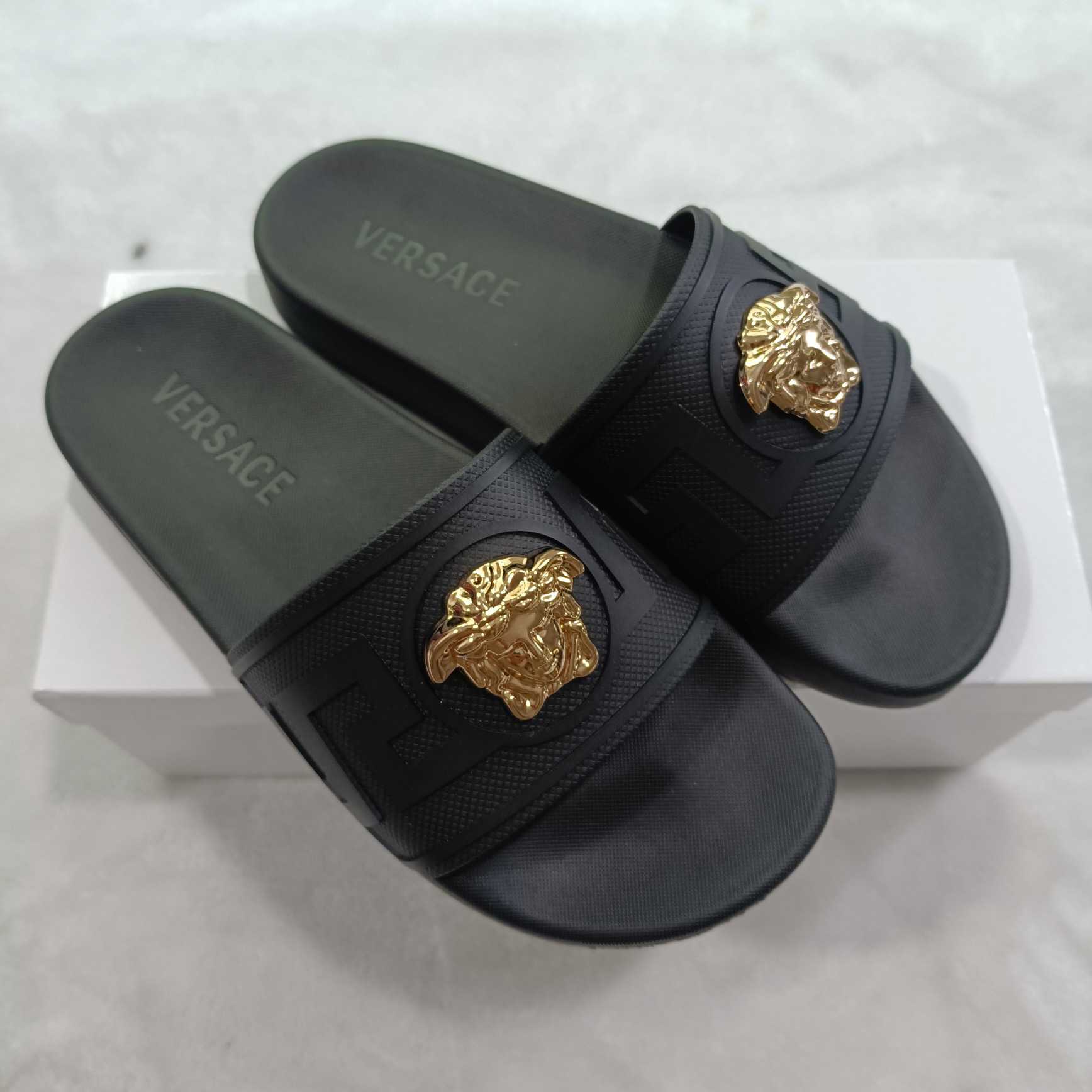 Versace Medusa Rubber Slide Sandals - DesignerGu