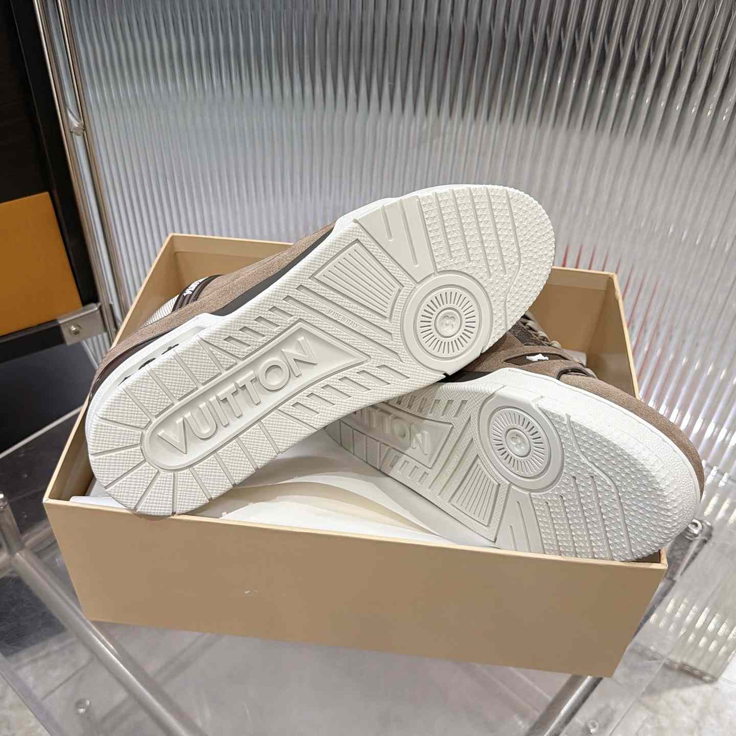 Louis Vuitton LV Trainer Sneaker 1AKB6R（upon uk size） - DesignerGu