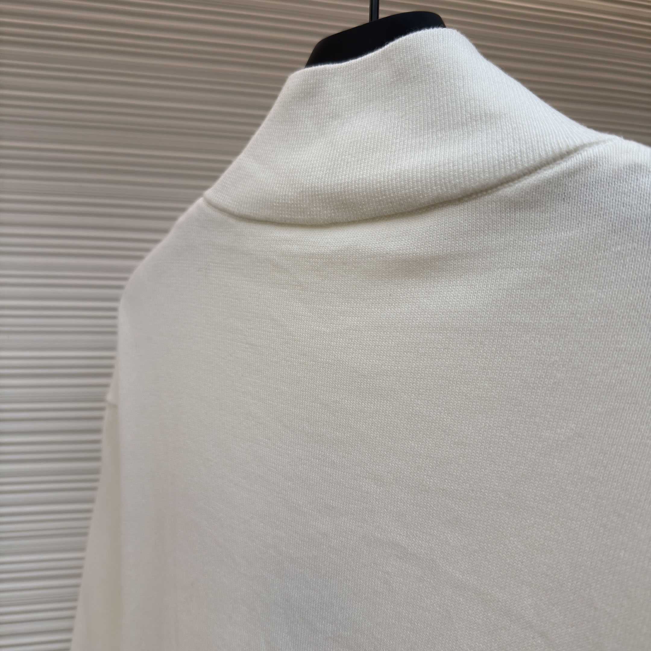 Louis Vuitton Monogram Reversible Light Bomber 1AHUWH - DesignerGu