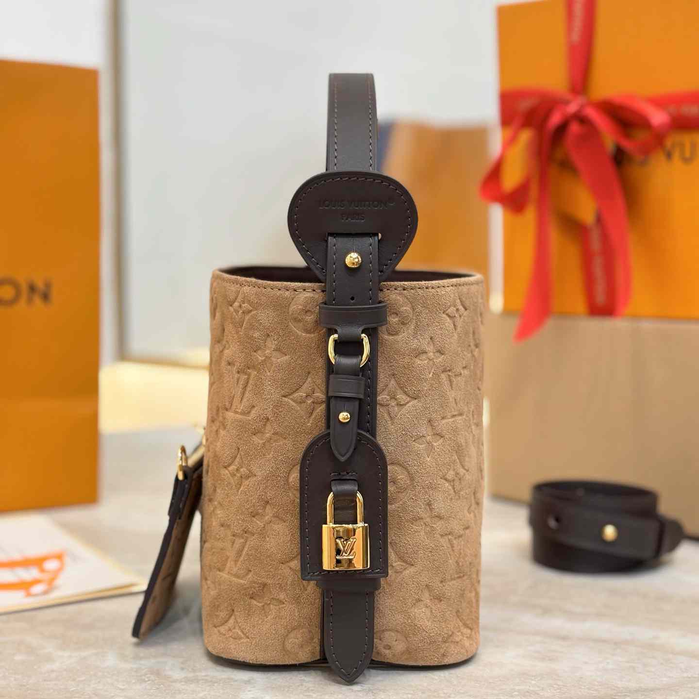 Louis Vuitton All In BB M29834 - DesignerGu
