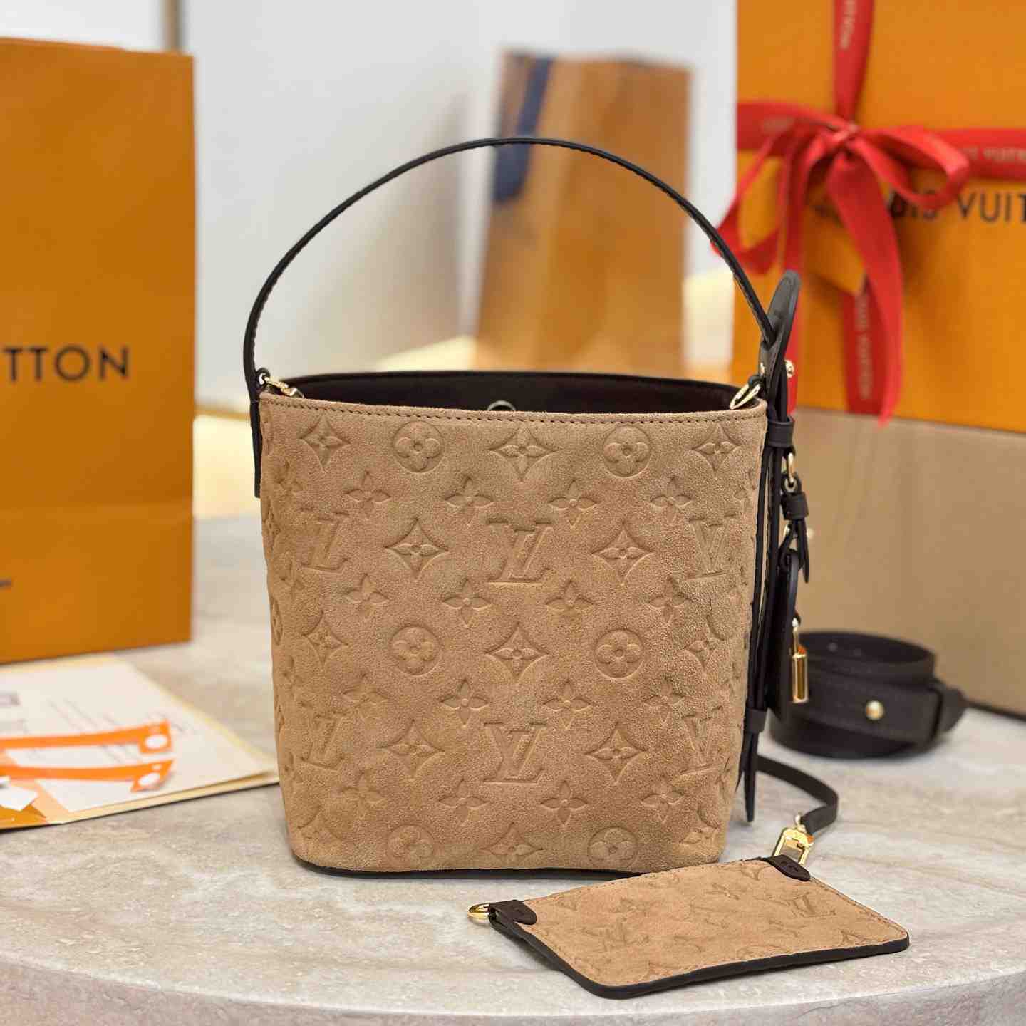 Louis Vuitton All In BB M29834 - DesignerGu